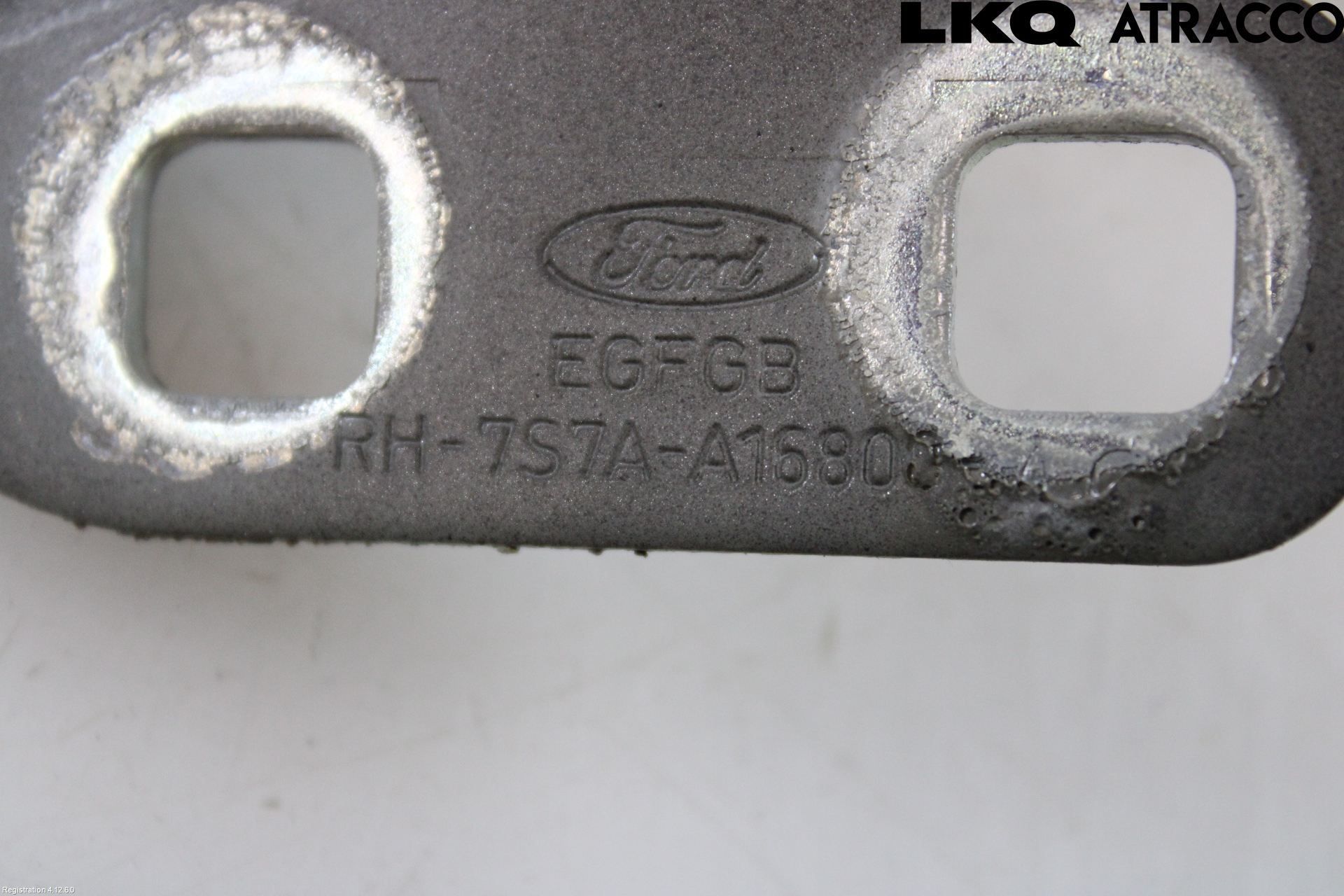Ford MONDEO 07-15 Huvgångjärn