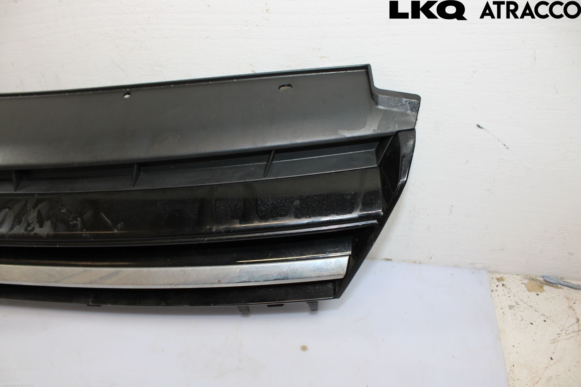 Volkswagen VW GOLF / E-GOLF VII 13-20 Grill Komp