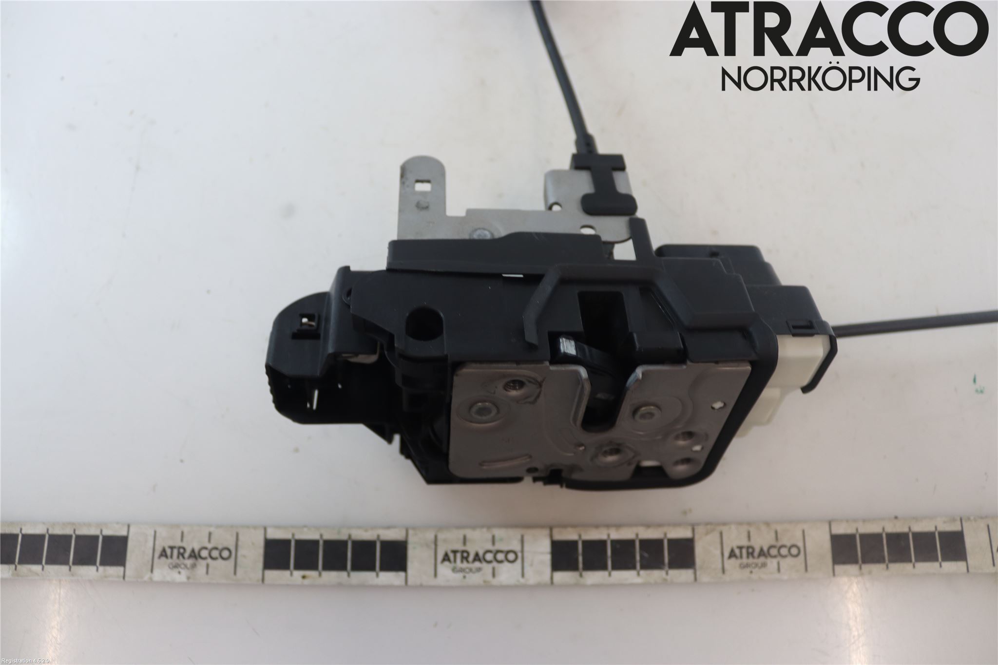 Volvo V40 12-19 Låskista-Dörrlås