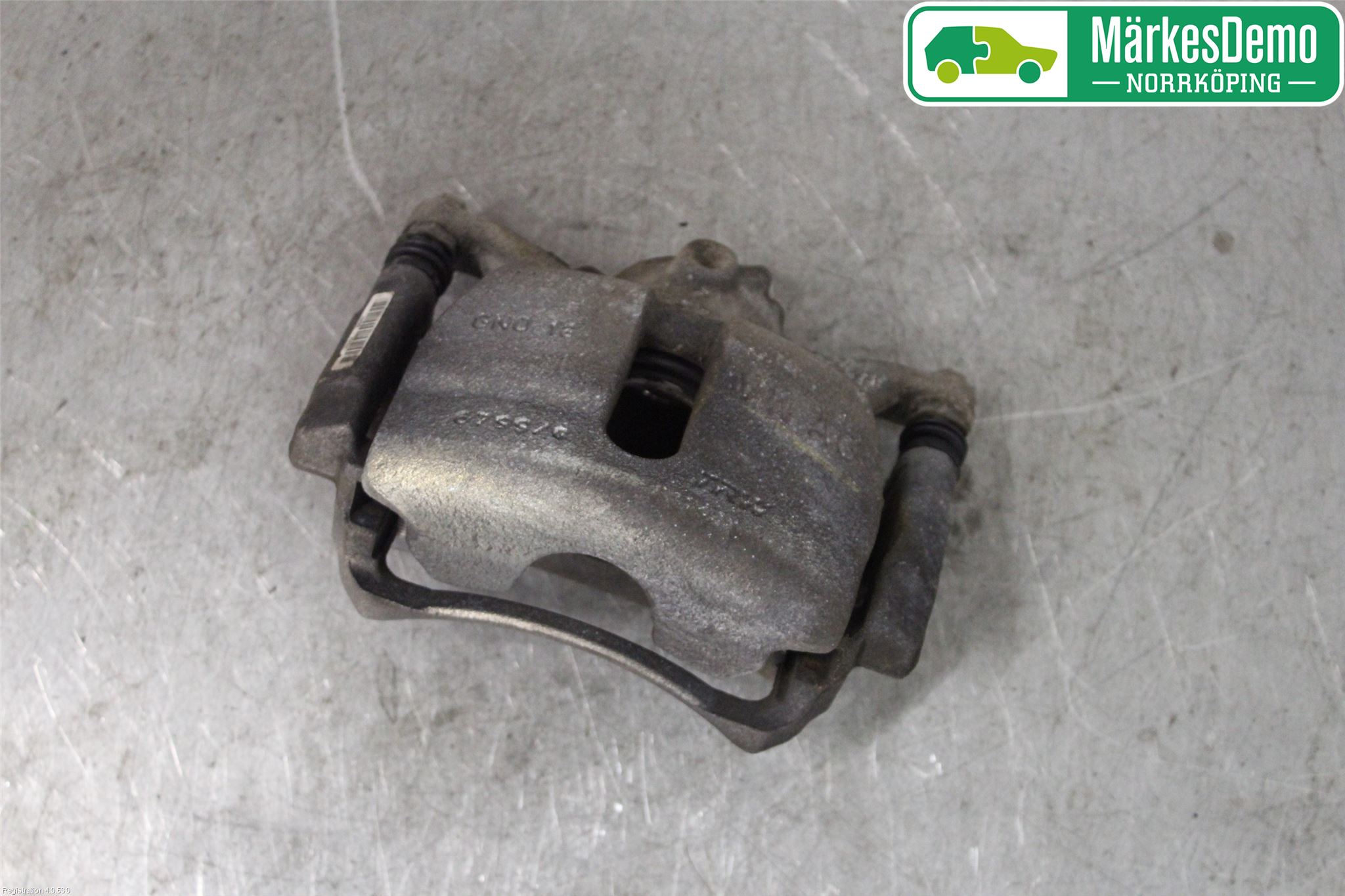 Skoda SUPERB 16-24 Bromsok Fram Höger