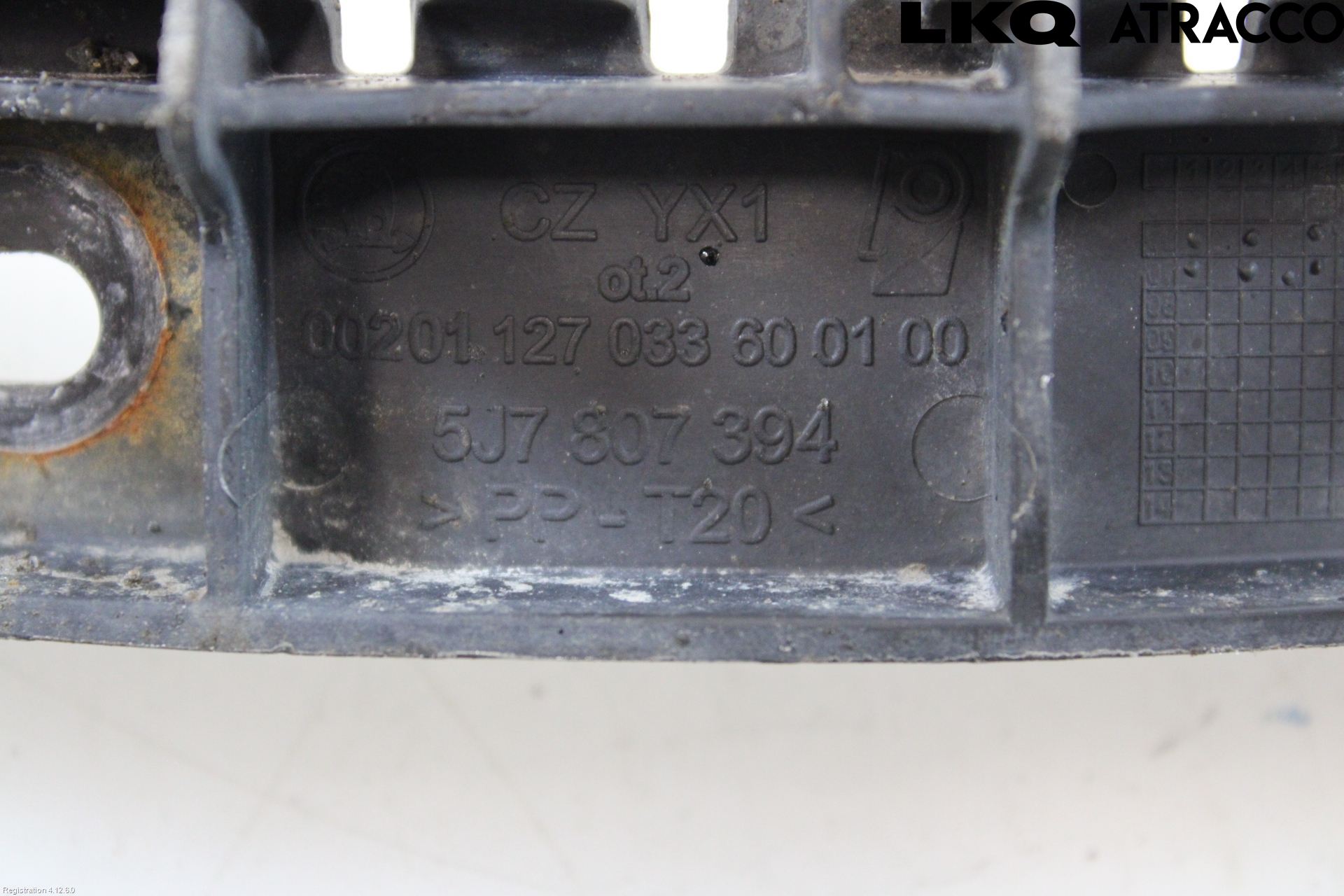 Skoda ROOMSTER Stötfångarfäste Bak Hö