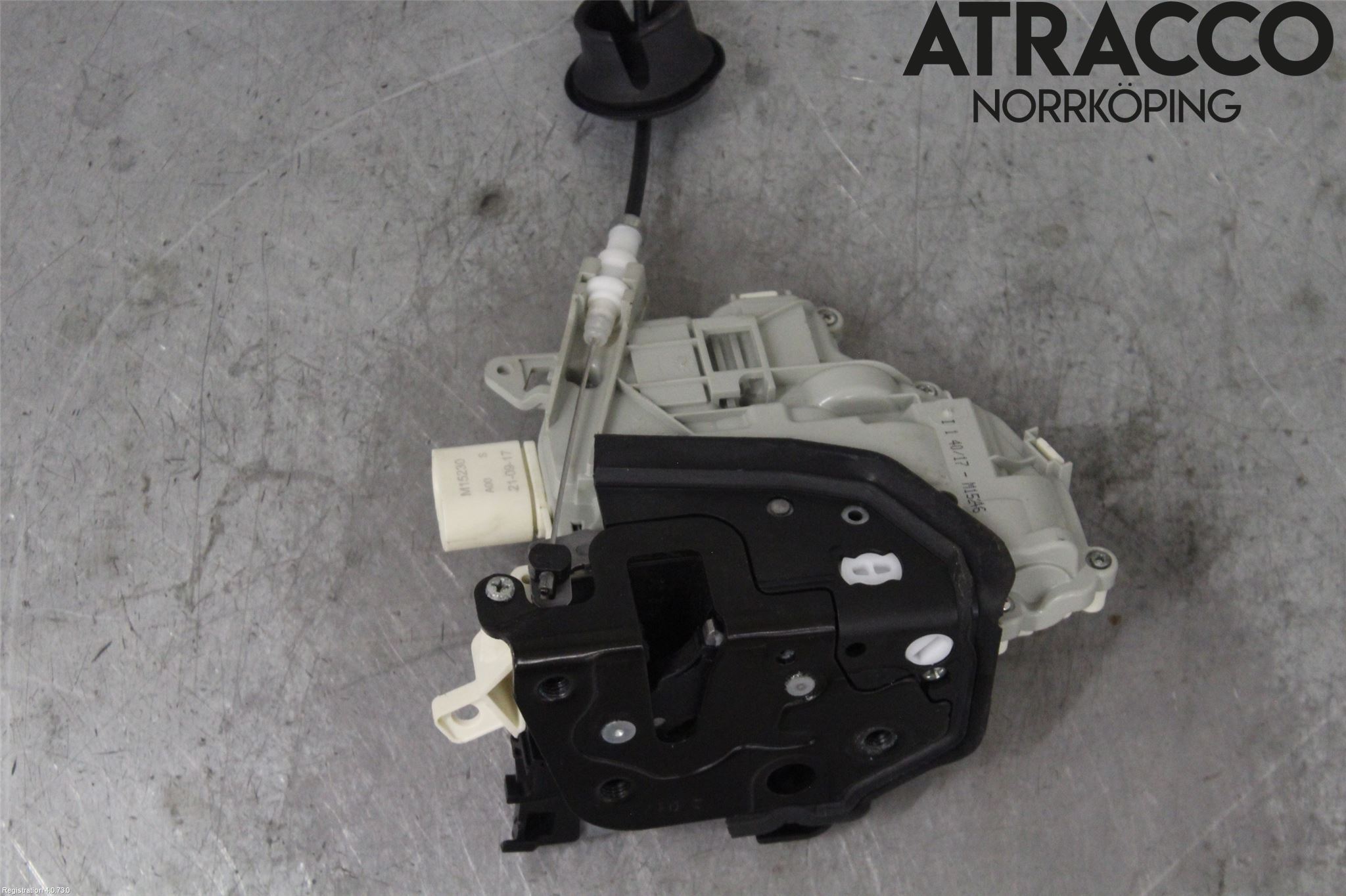 Audi A6 ALLROAD 12-18 Låskista-Dörrlås