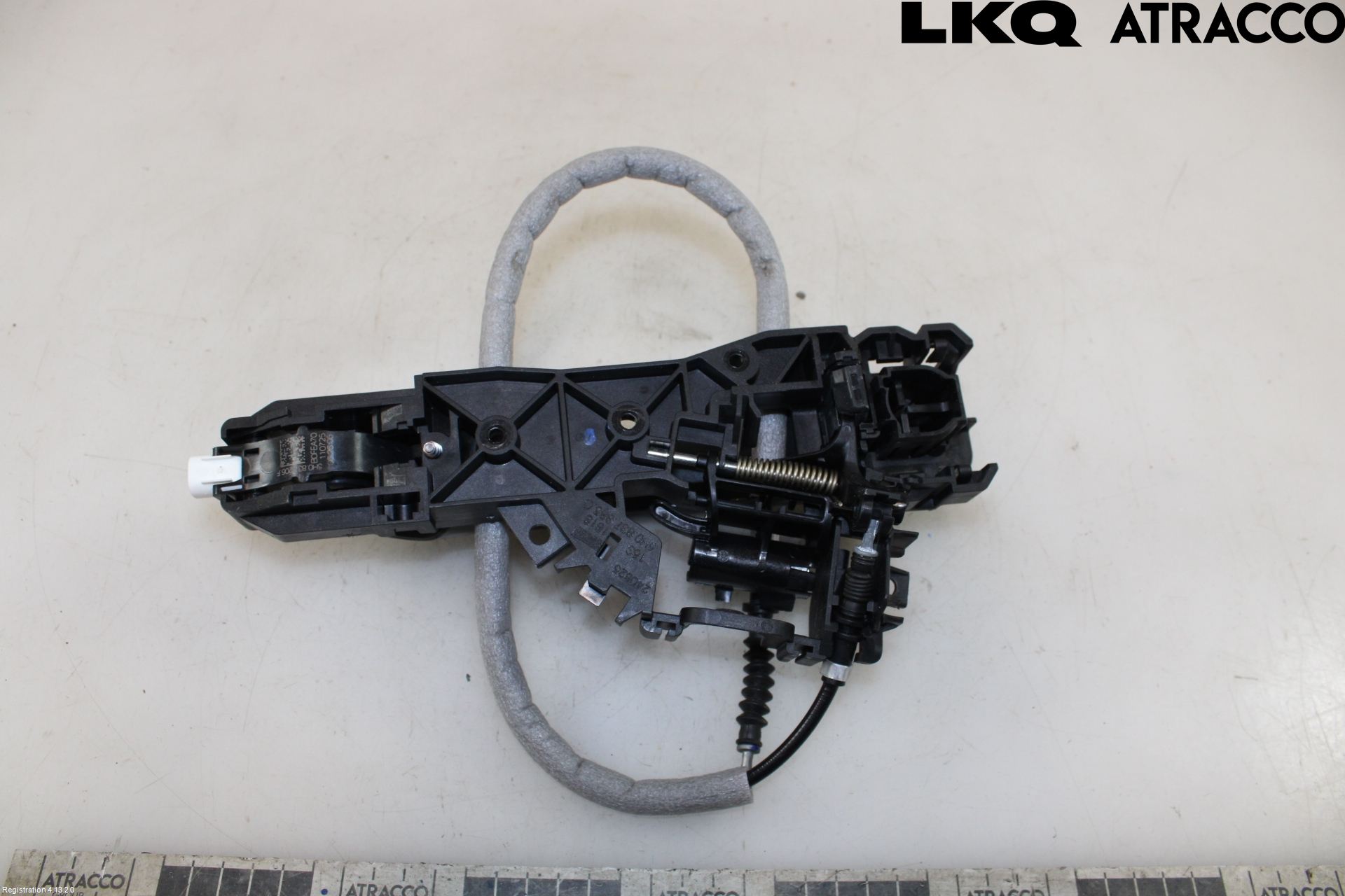Volkswagen VW PASSAT 24- Dörrhandtag Yttre Hö