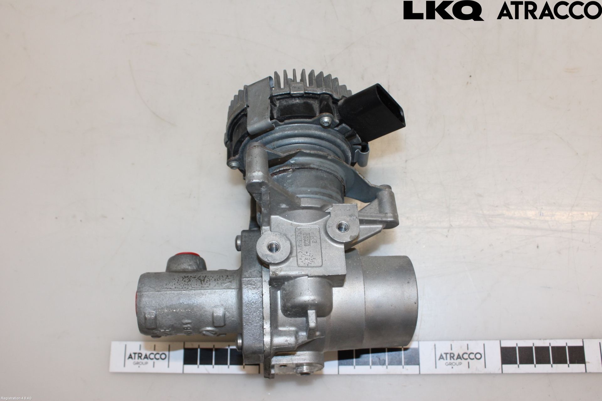 Volkswagen VW PASSAT 15-19 Bromstryckackumulator