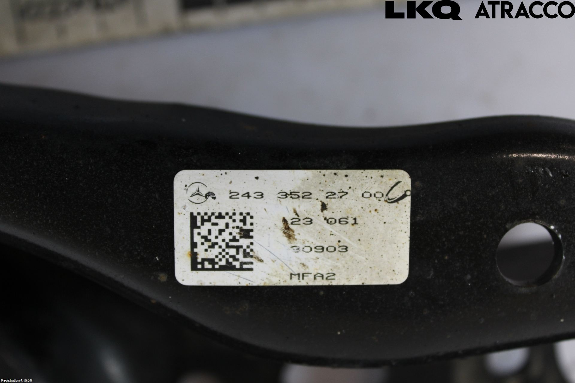 Mercedes-Benz MB EQA (H243) 21- Bärarm Bak Höger