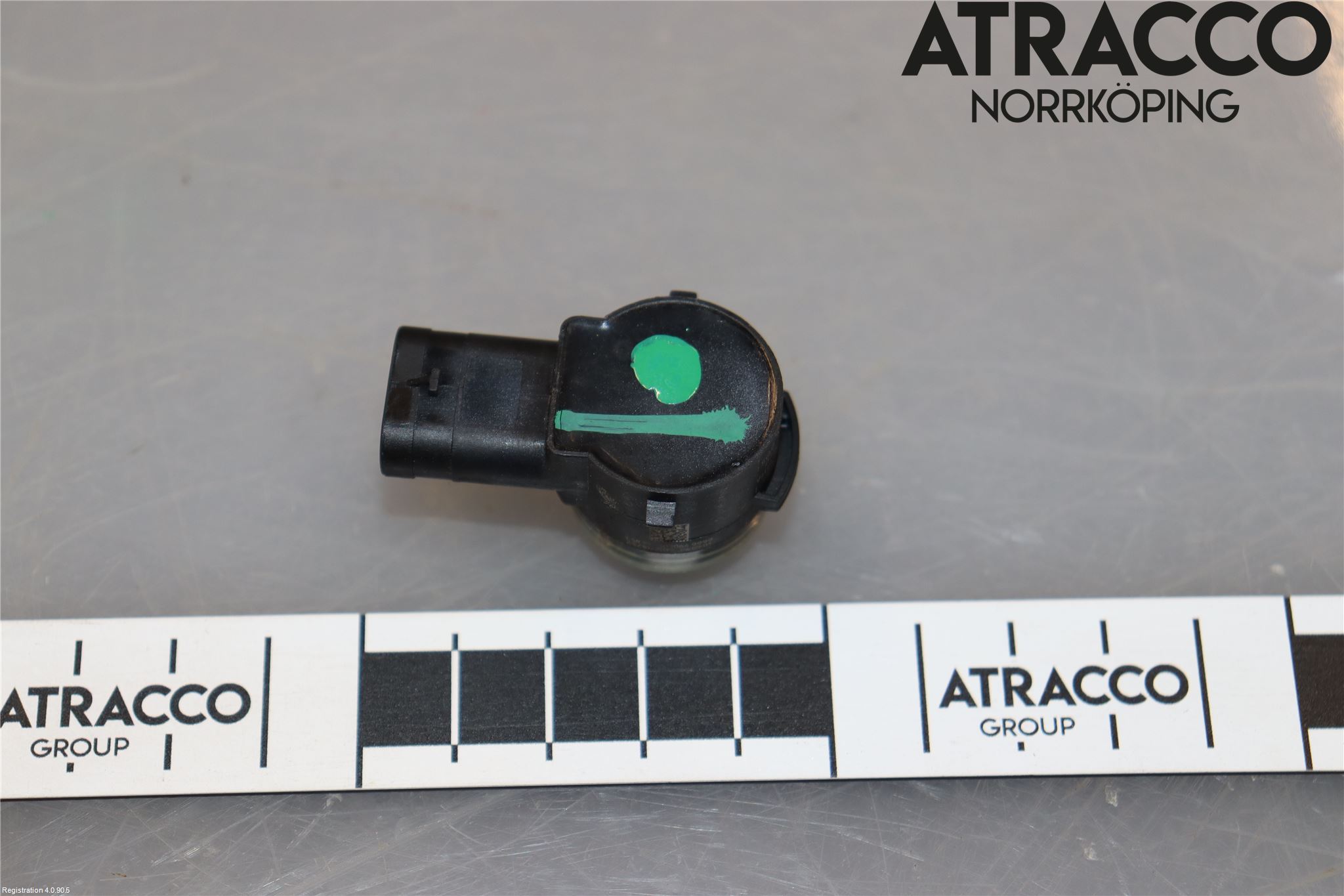 Audi TT/TTS/TT RS 15- Parkeringshjälp Frontsensor