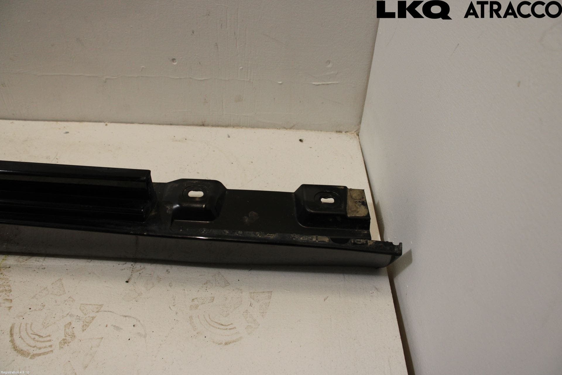 BMW 5 F10/F11/F18 09-17 Sidokjol Hö