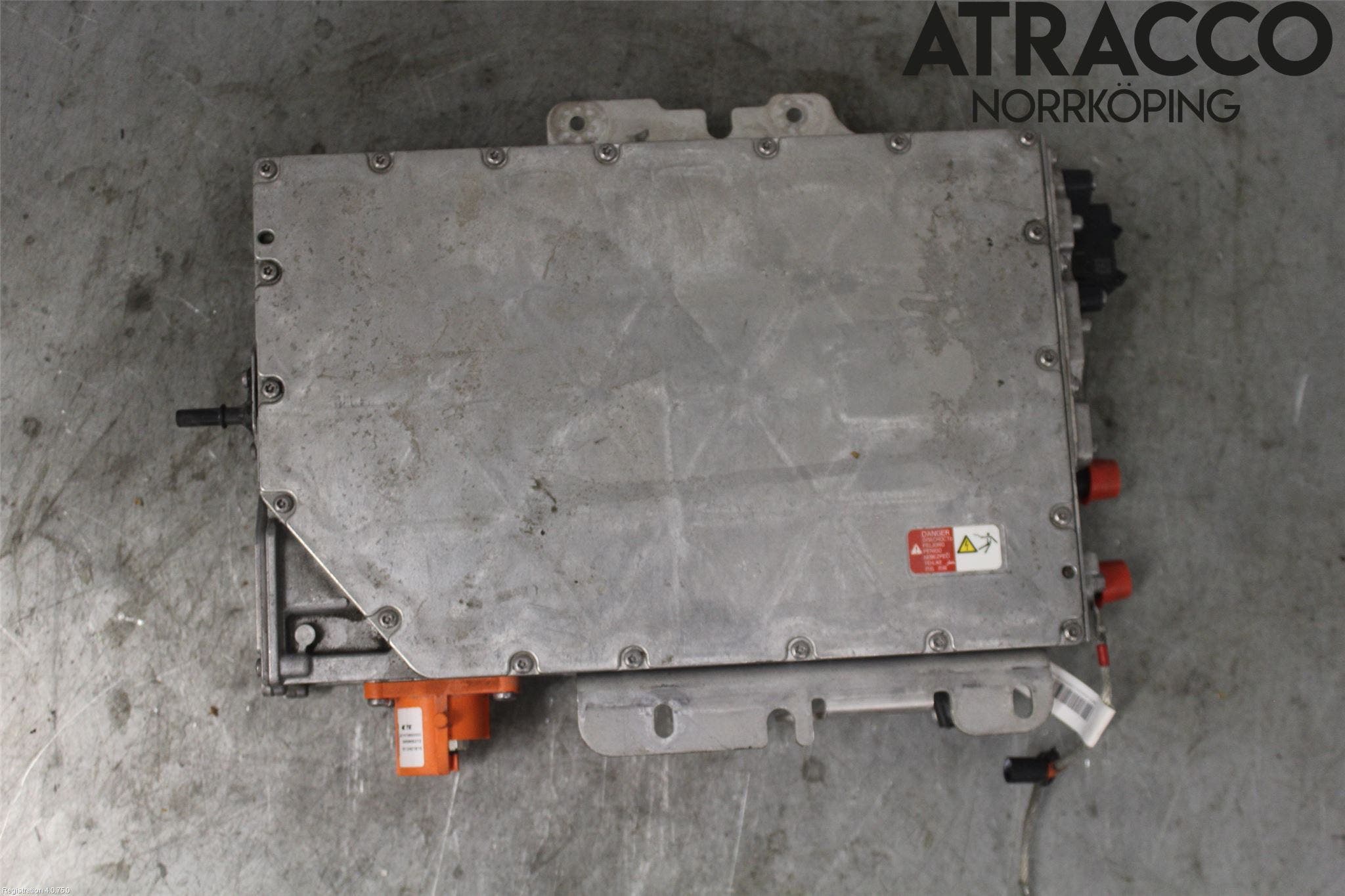 Jaguar I-PACE 18- Inverter Hybrid