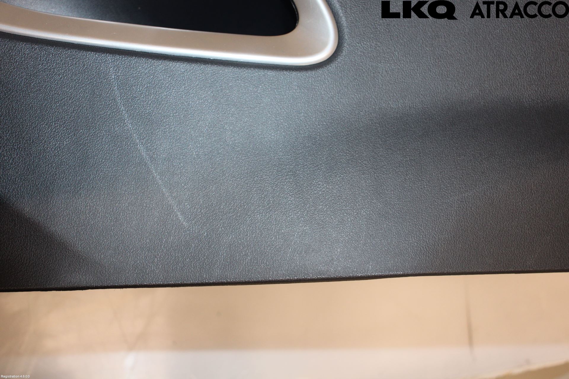 Jaguar F-PACE Instrumentkonsoll Mitt