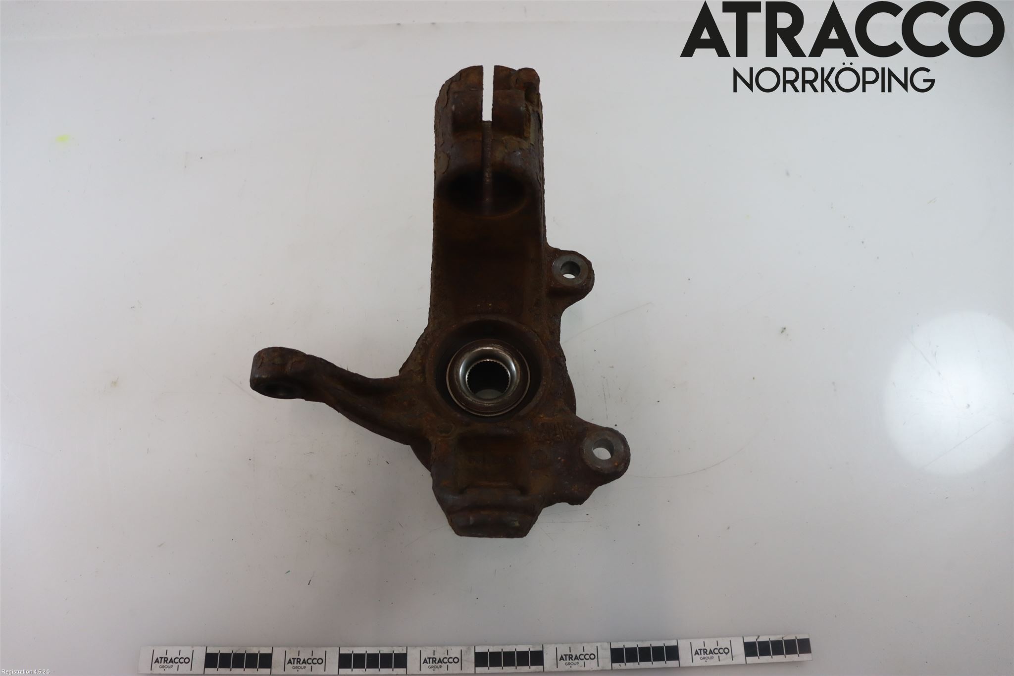 Volvo V70 08-13 Styrspindel Lagerhus Vä