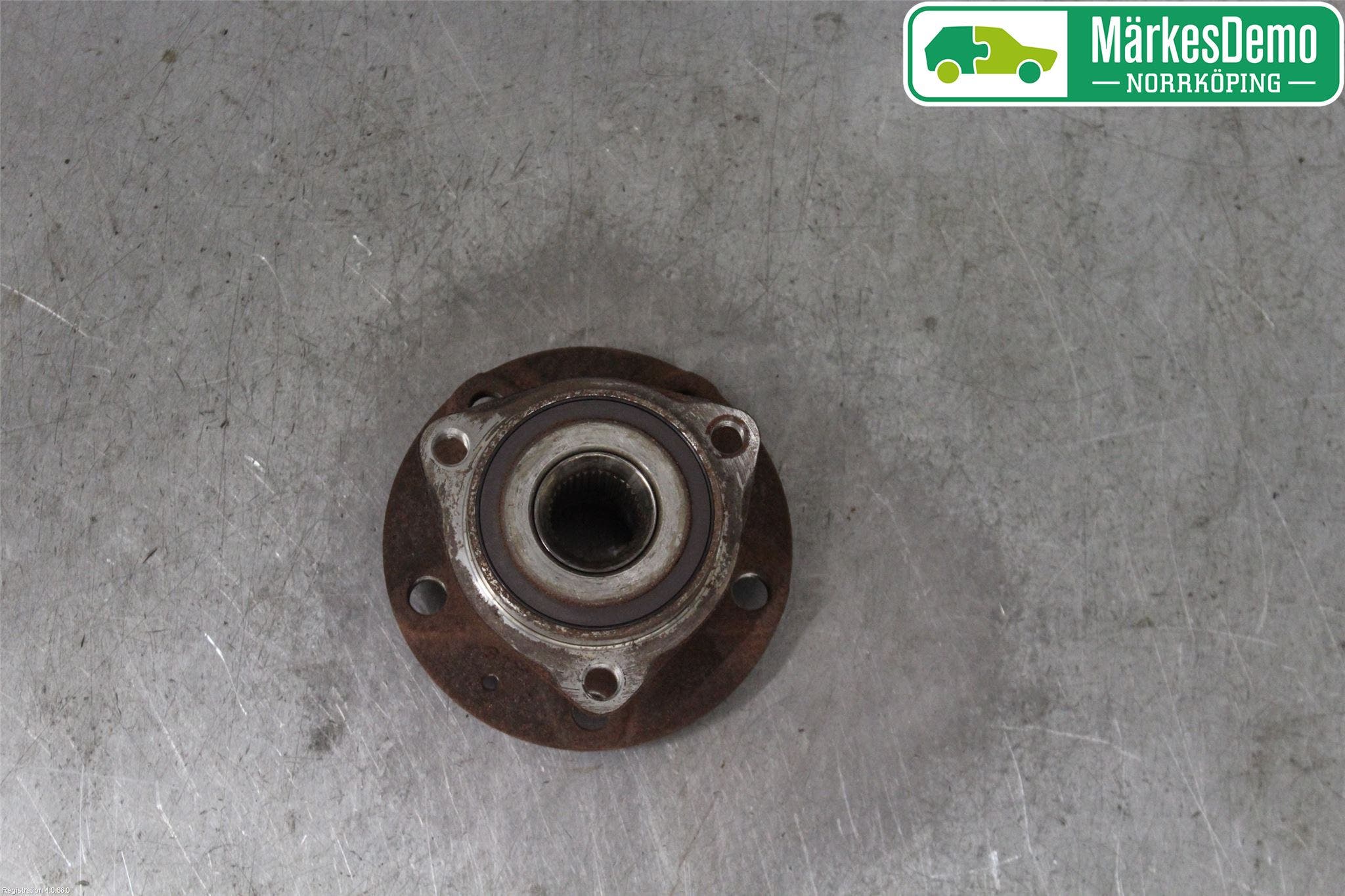 Volkswagen VW GOLF V 04-09 Nav Fram