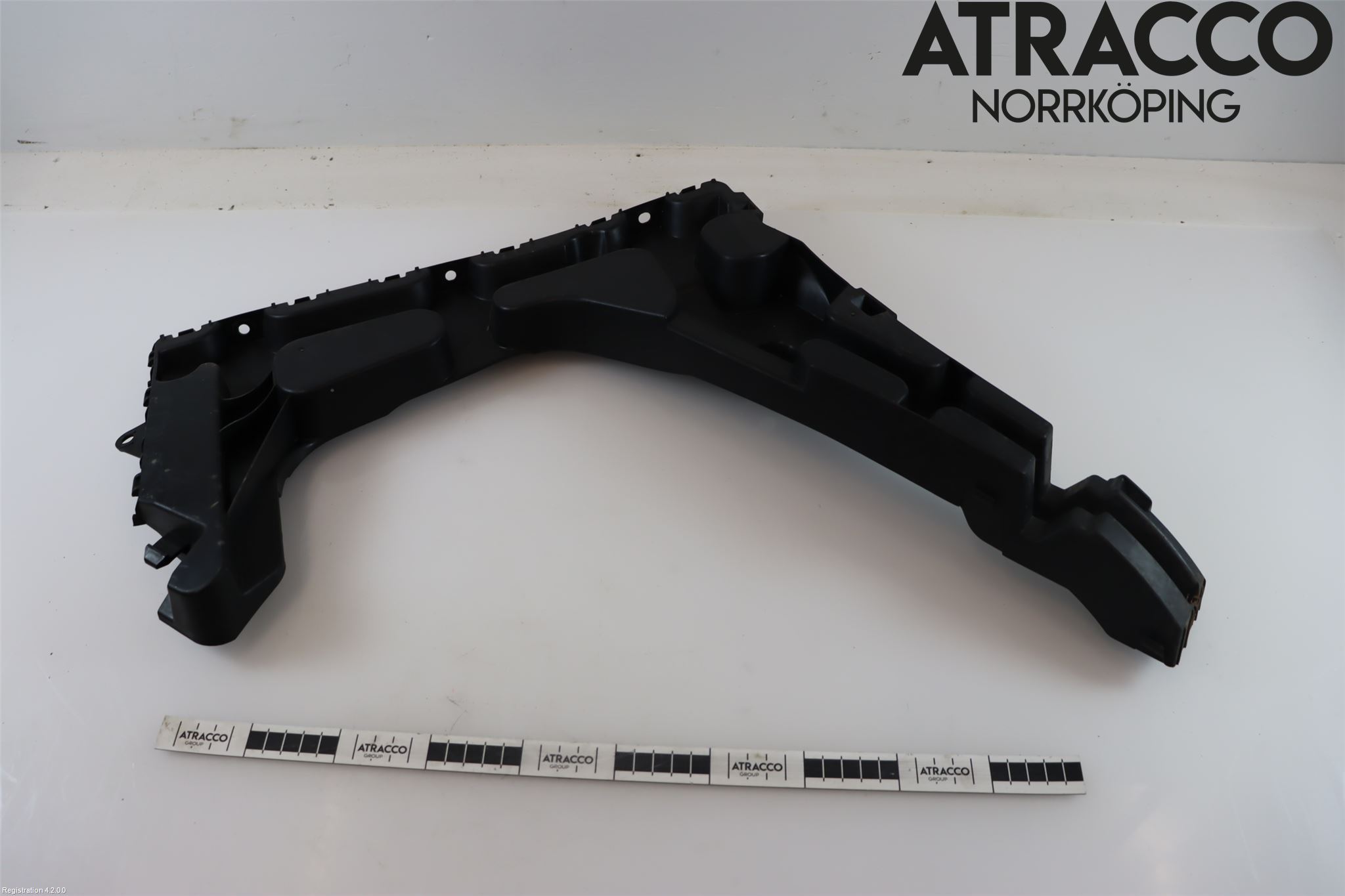 Seat LEON 13-20 Stötfångarfäste Bak Hö