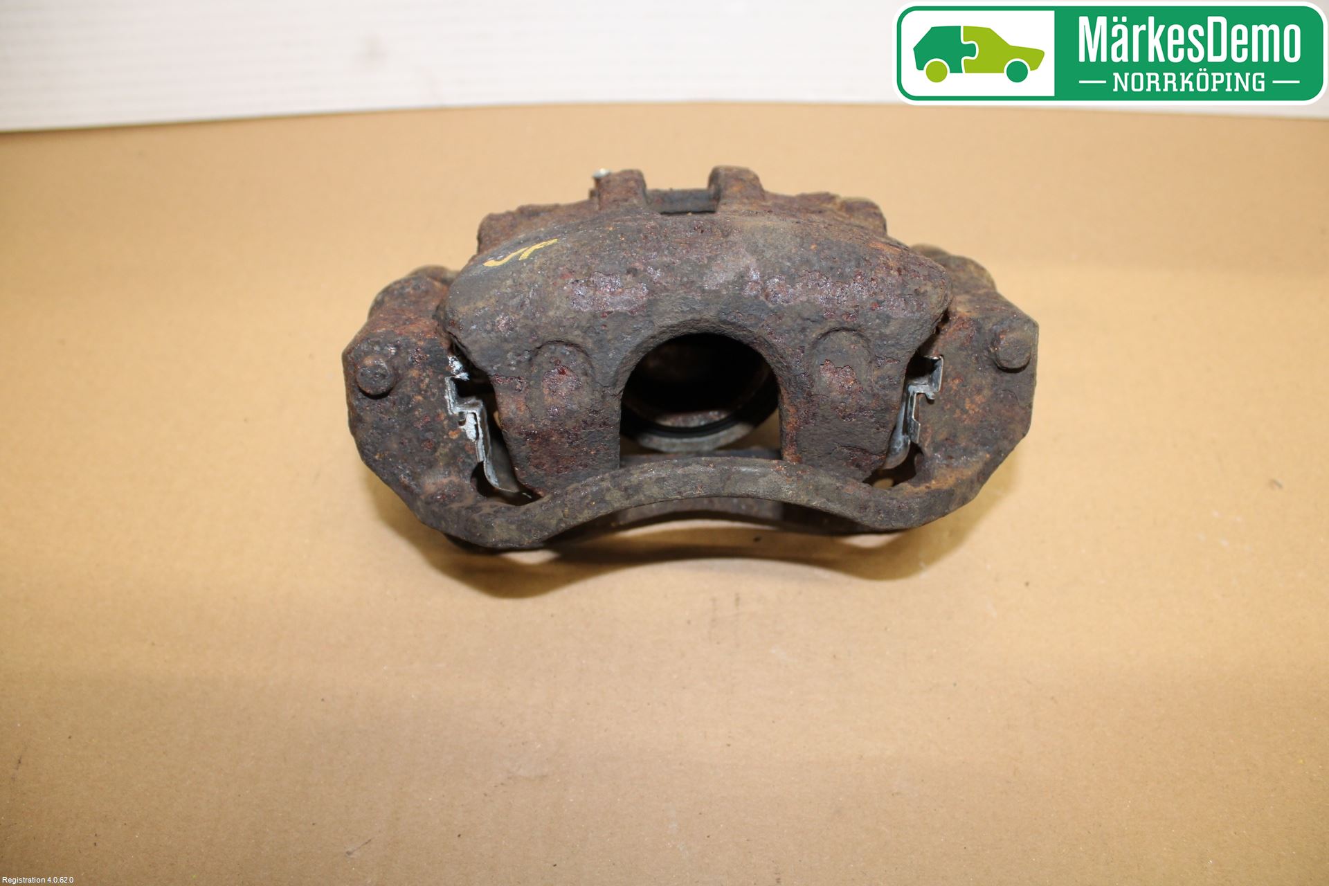 Kia CEED 06-12 Bromsok Fram Vänster