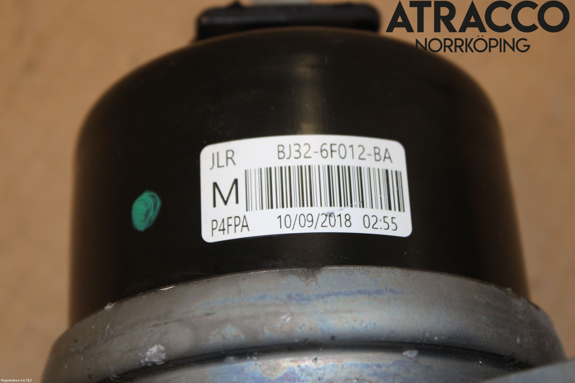 Jaguar E-PACE 17- Motorfäste