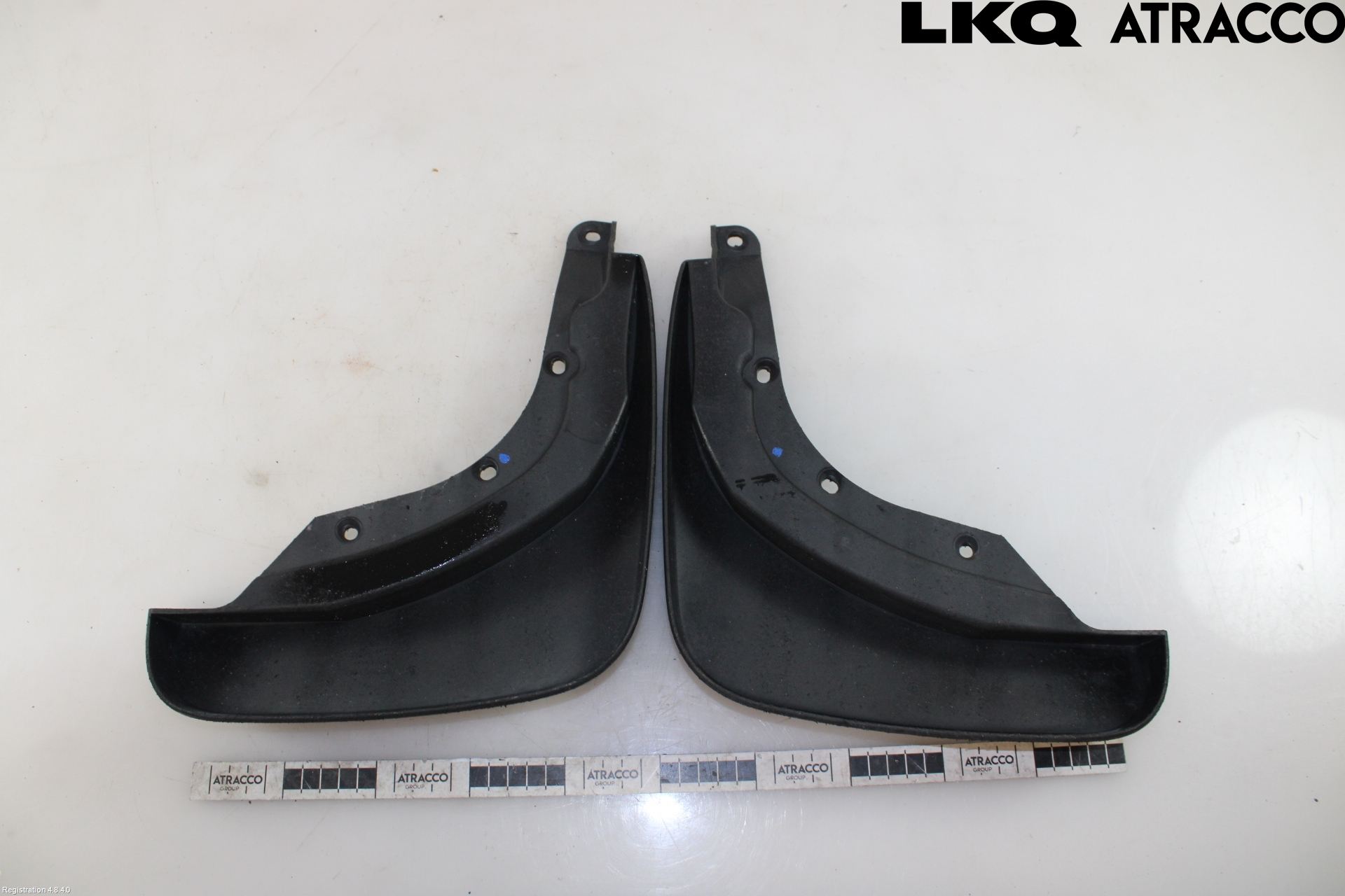 Volvo V90 17->> Stänkskydd