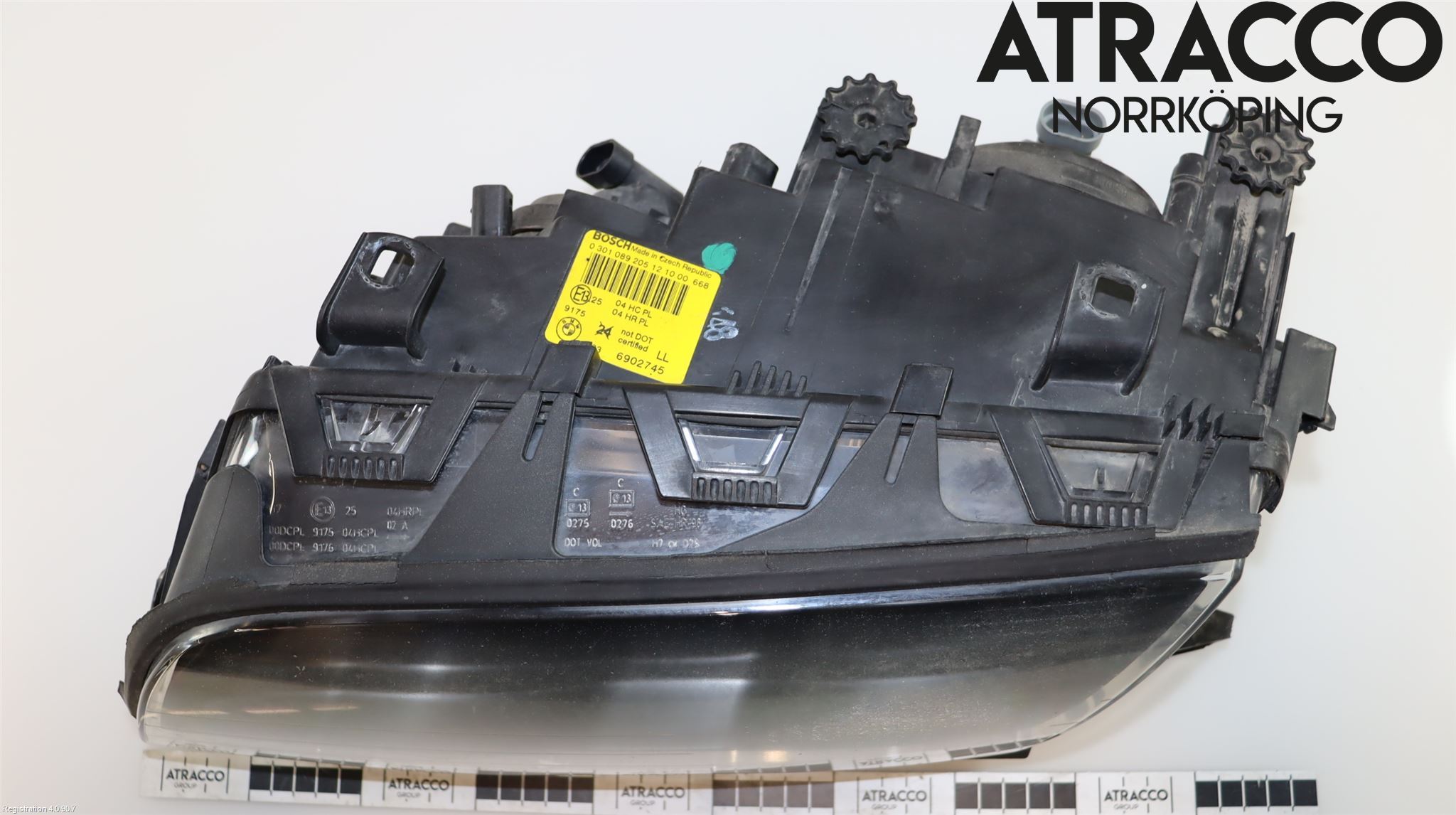 BMW 3 E46      98-05 Strålkastare Vänster