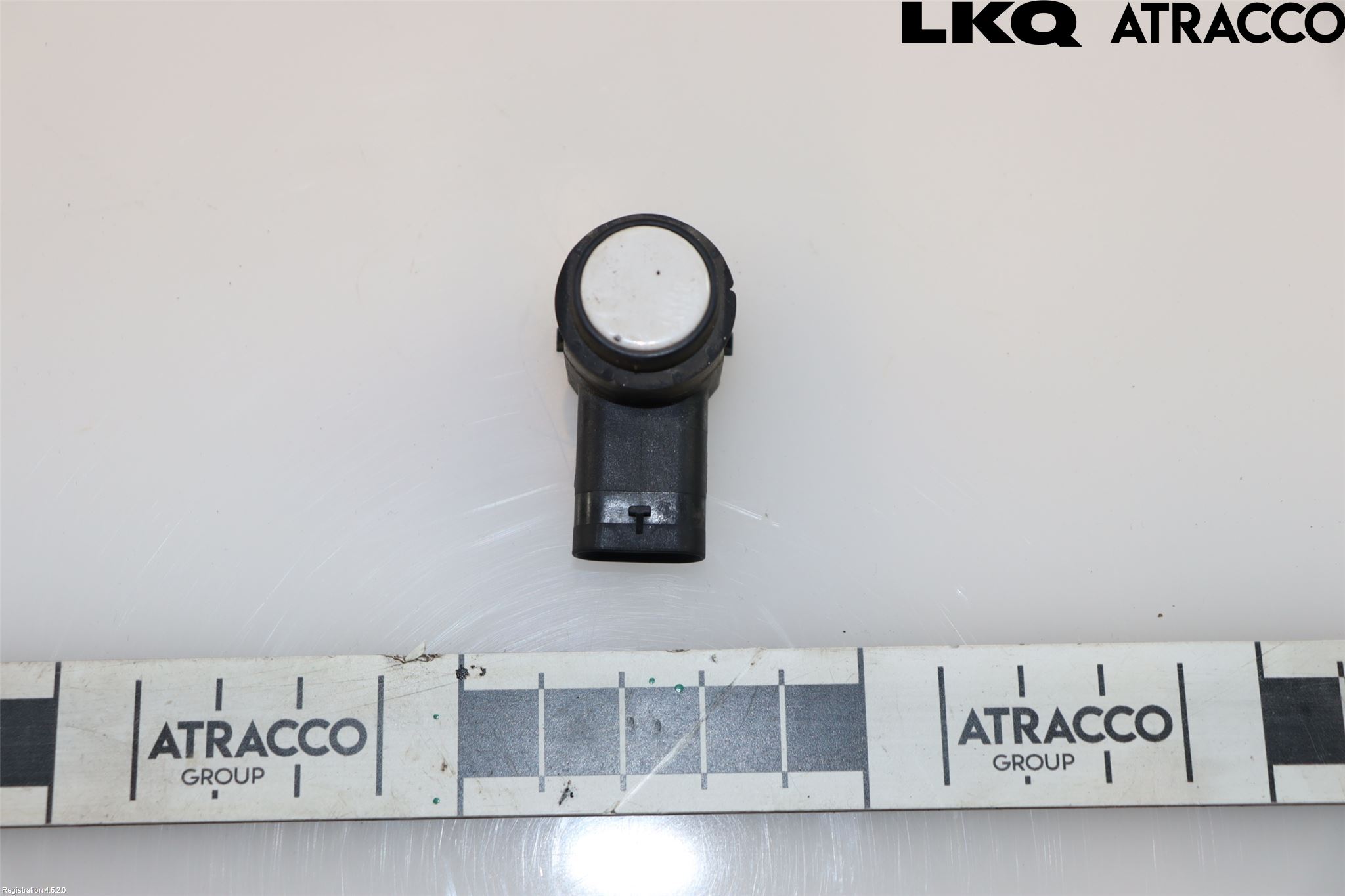 Volkswagen VW PASSAT 11-14 Parkeringshjälp Frontsensor