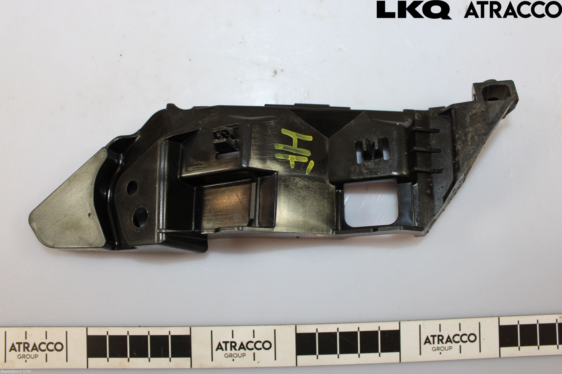 Suzuki SX4 10-13 Stötfångarfäste Fram Hö