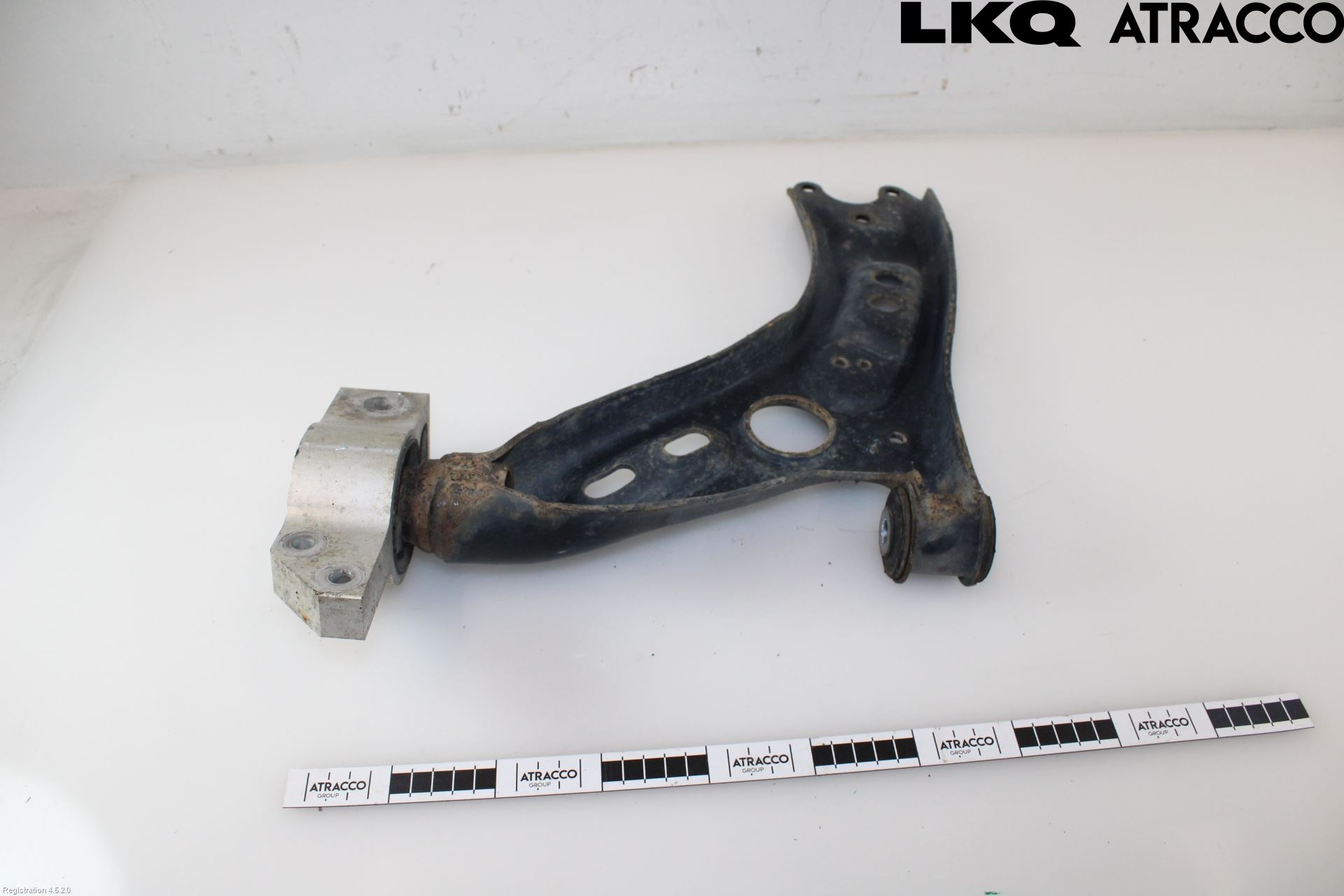 Volkswagen VW PASSAT 11-14 Bärarm Fram Undre Hö