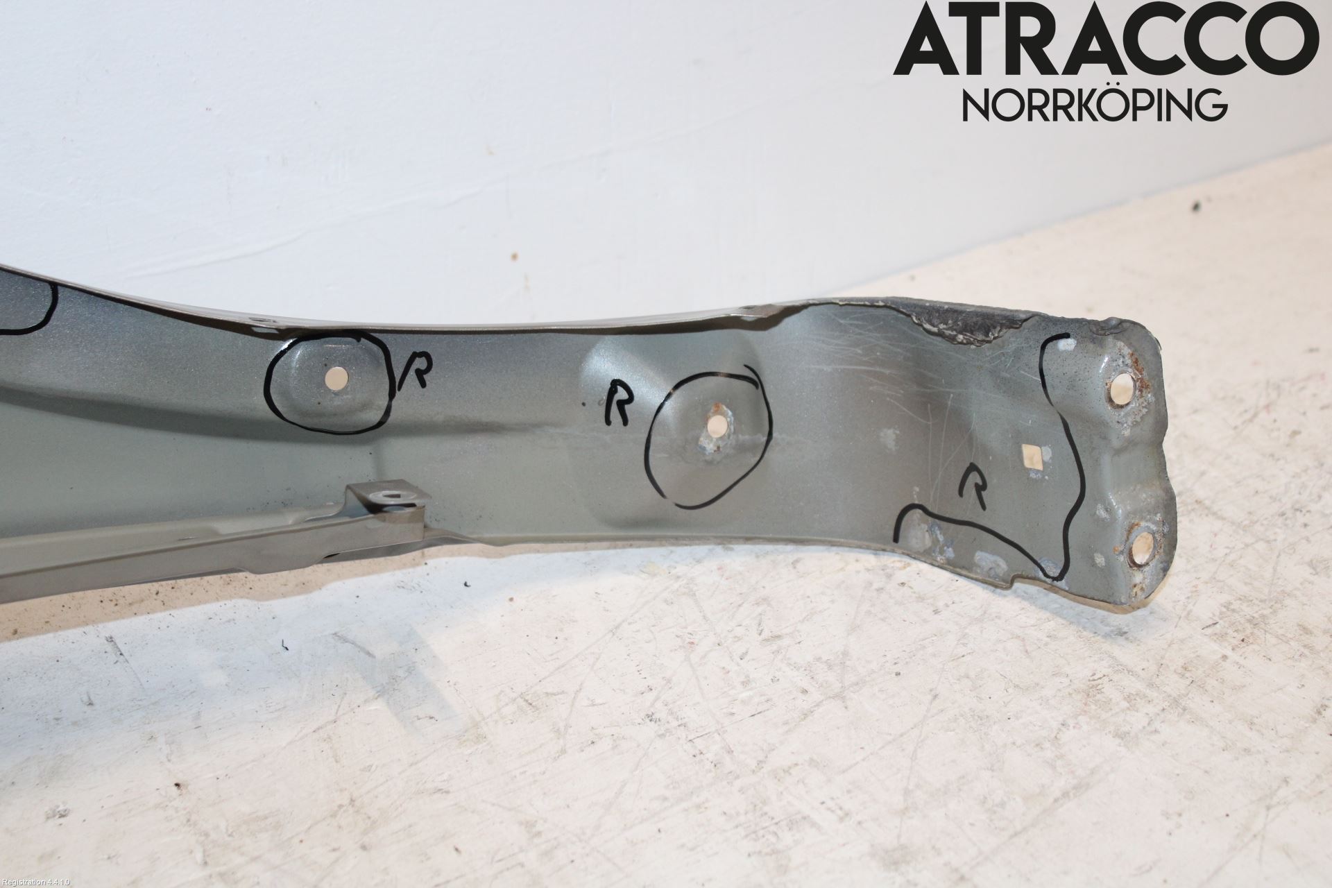 Nissan NOTE E11 06-14 Skärm Fram Vänster