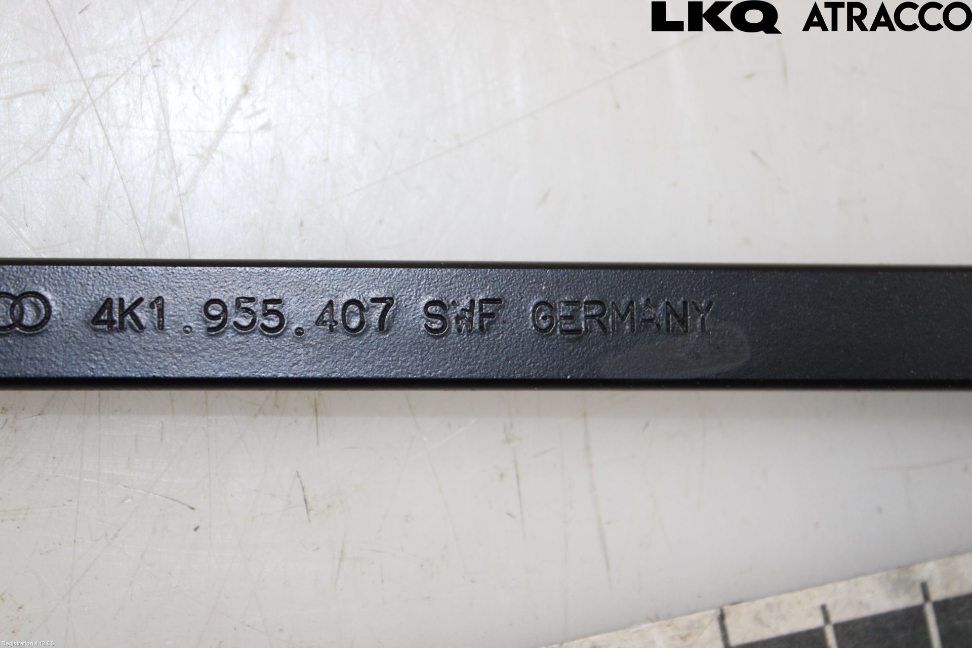 Audi A6 F2/C8 19- Torkararm Armar Vindruta