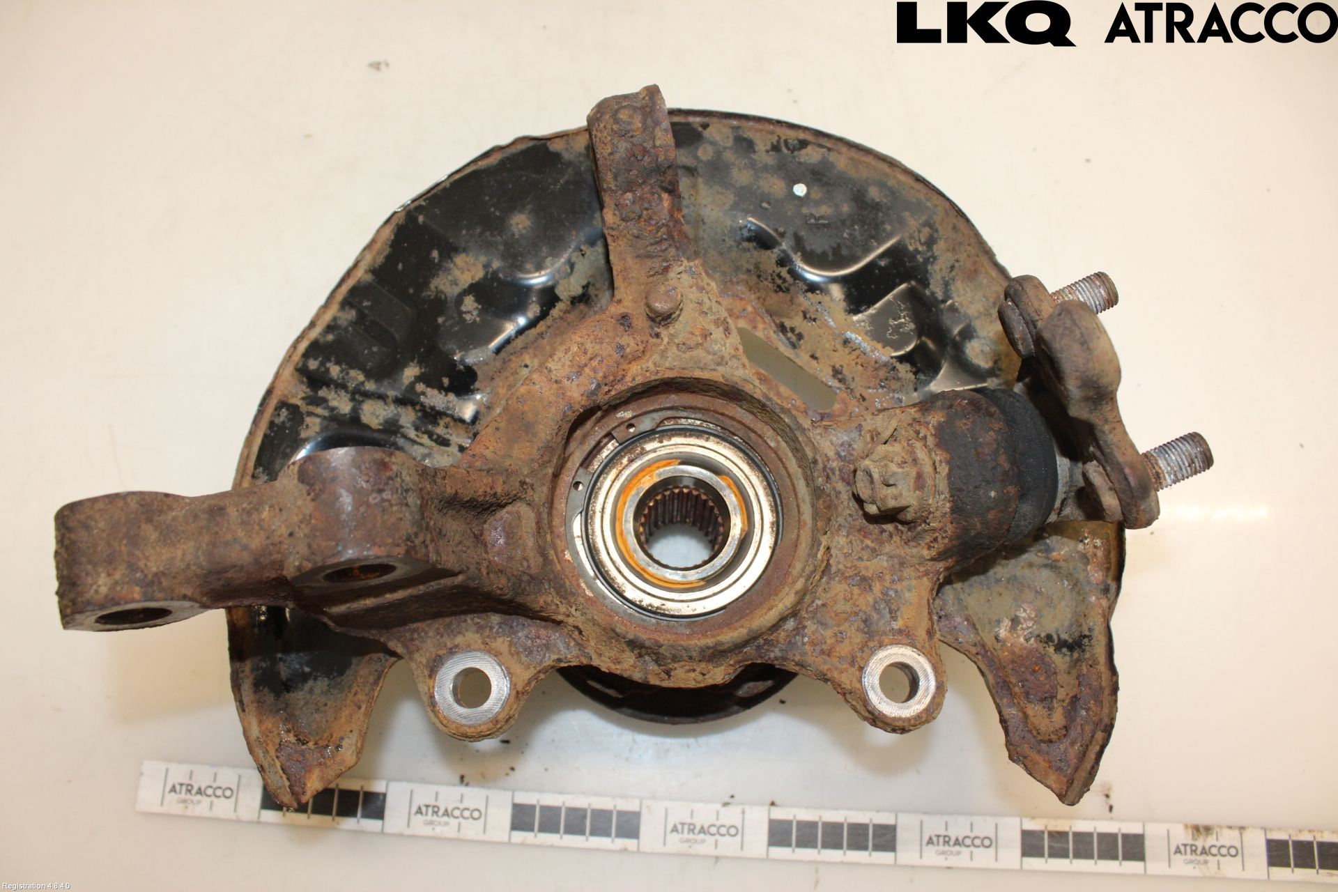 Toyota AVENSIS 03-06 Styrspindel Lagerhus Hö