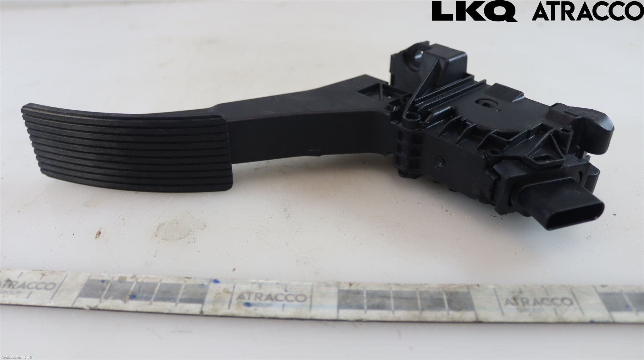 Mercedes-Benz MB EQB (X243) 22- Gaspedal