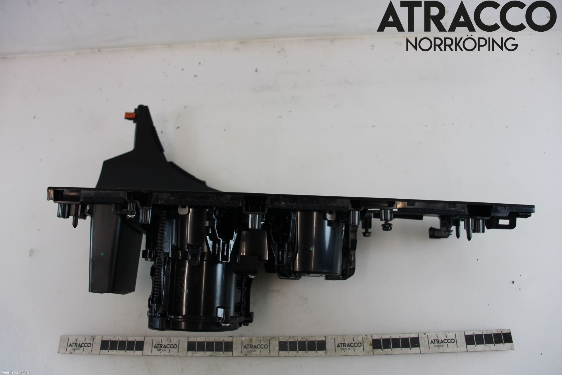 Lexus RX AL20 16-22 Mugghållare