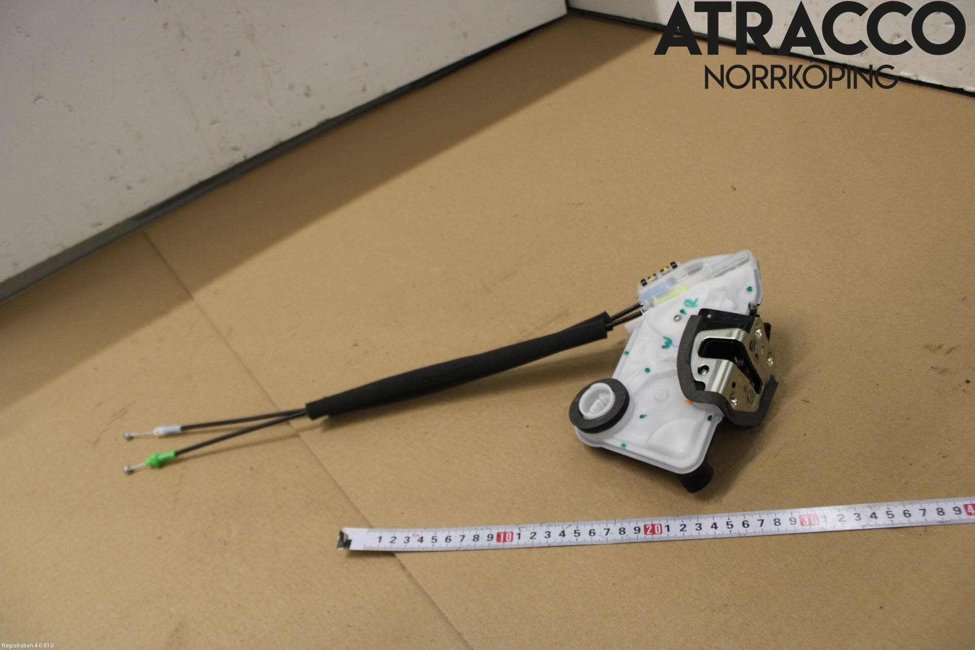 Toyota C-HR 16-23 Låskista-Dörrlås