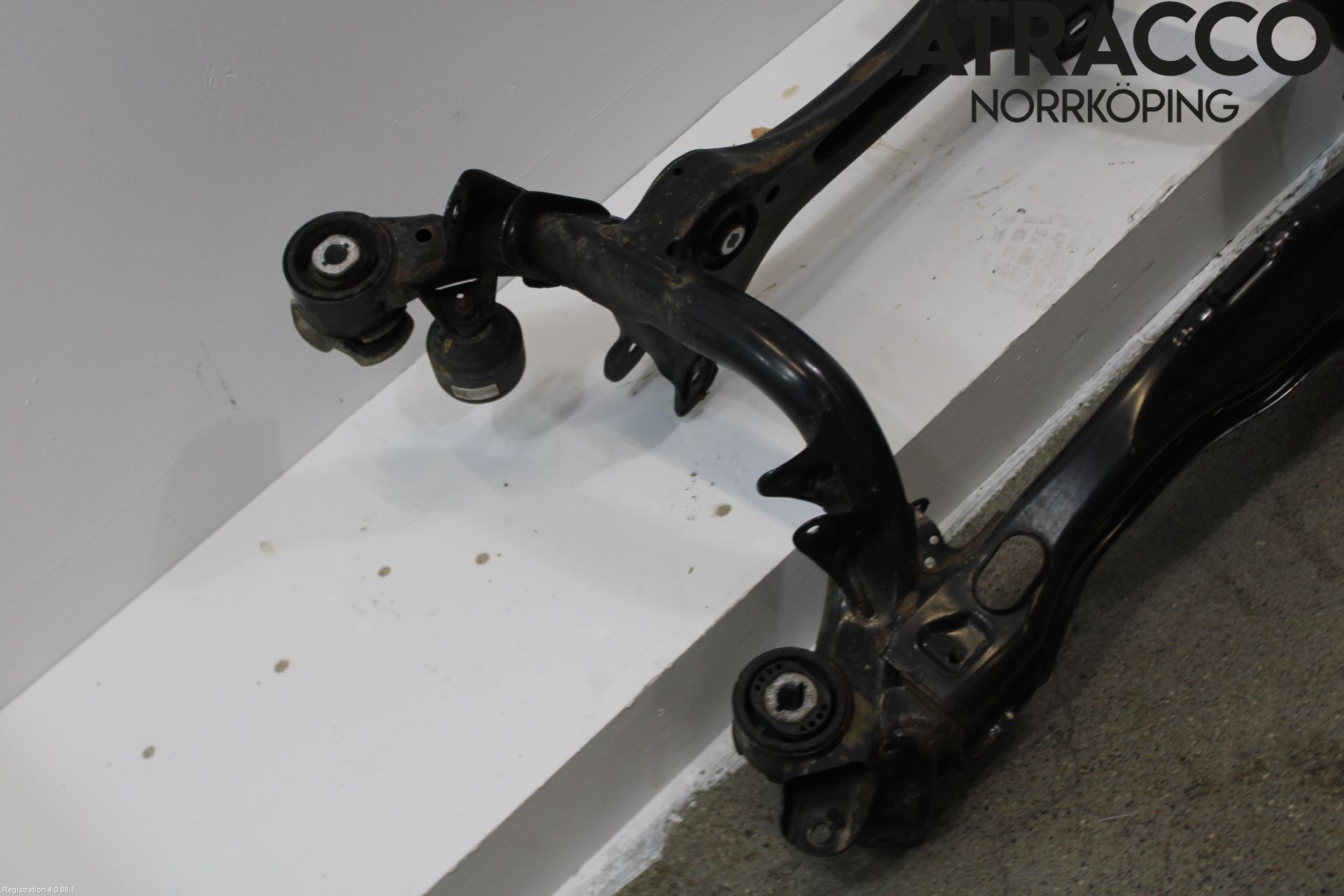 Audi A4/S4 B9 20- Bakaxelbalk