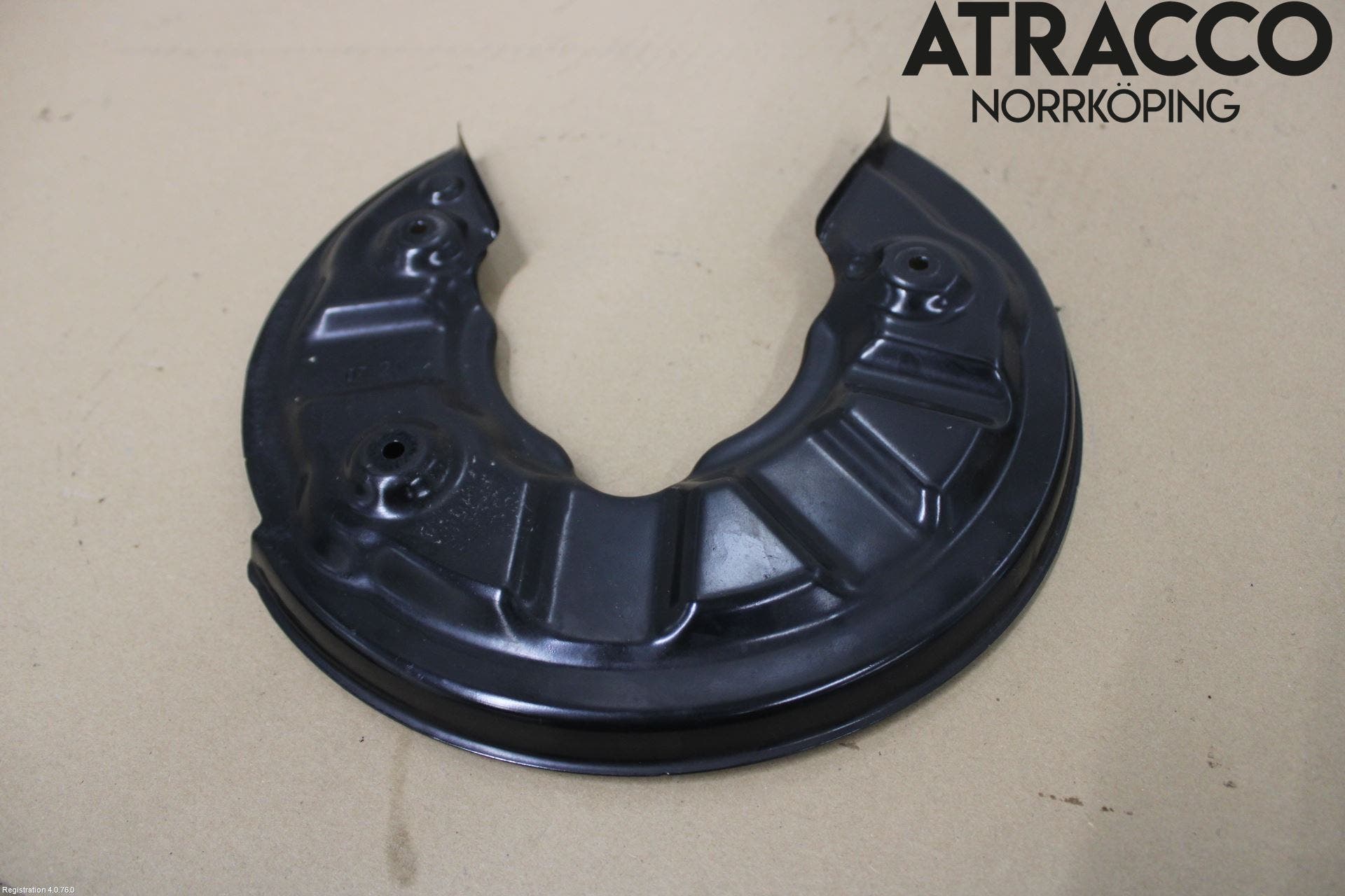 Volkswagen VW T-ROC 18- Bromssköld Bak