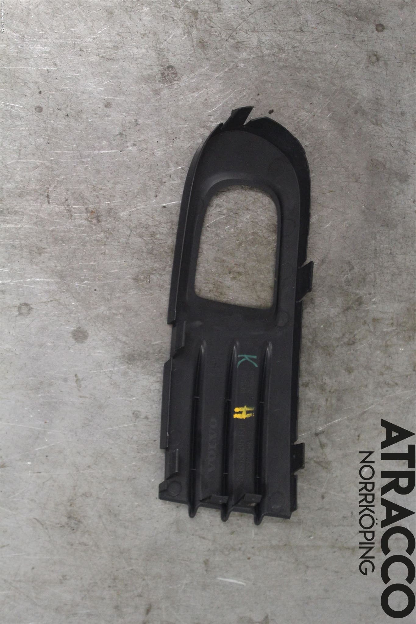 Volvo V50 04-07 Dimljussarg Fram