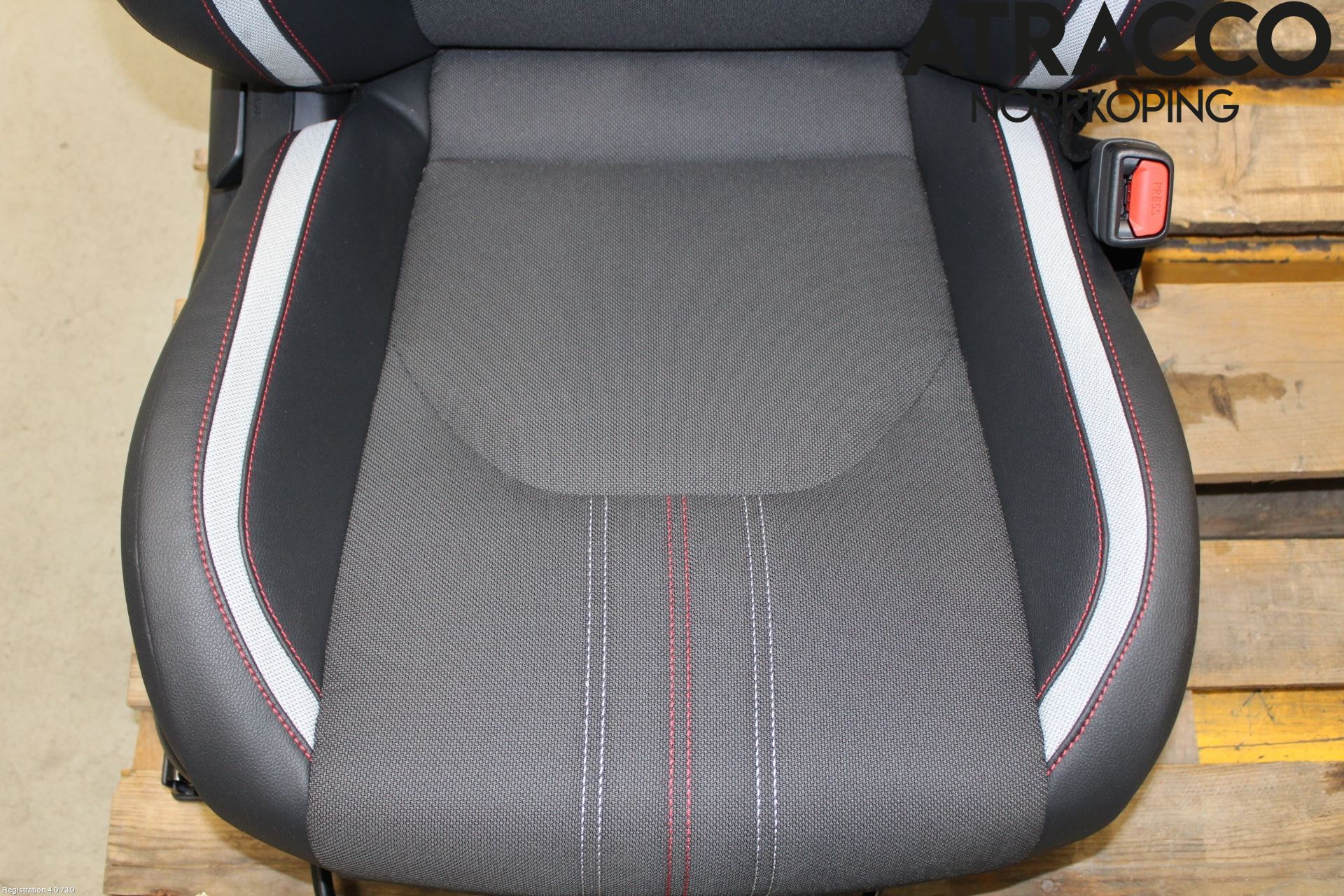 Toyota COROLLA 19- Inredning Stol Fram Hö