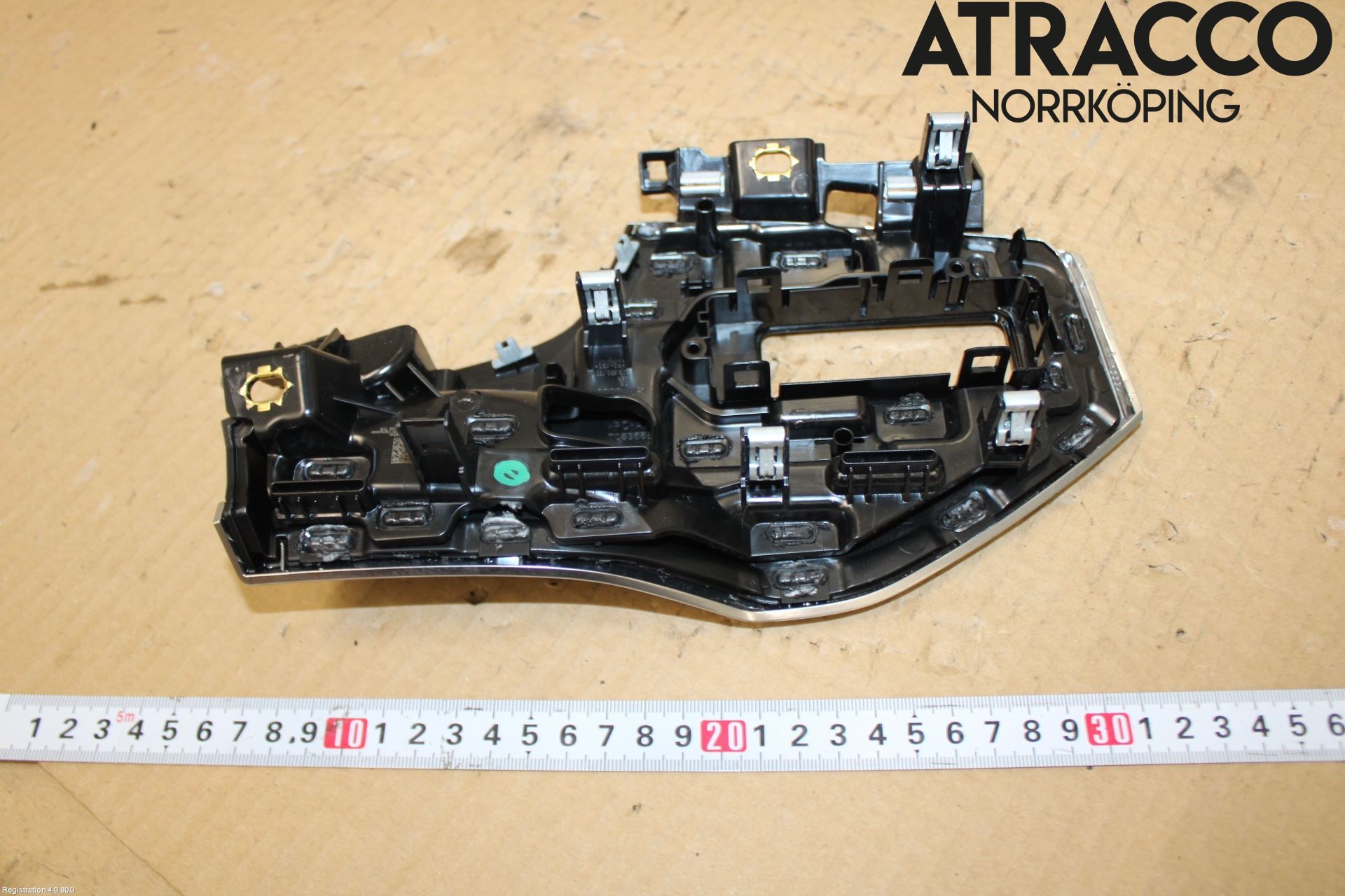 Audi Q3 F3 19- Instrumentbräda Inlägg-Dekorlist