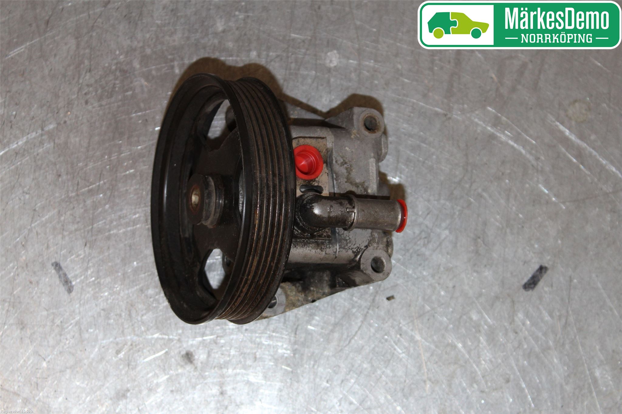 Jaguar S-TYPE Styrservopump