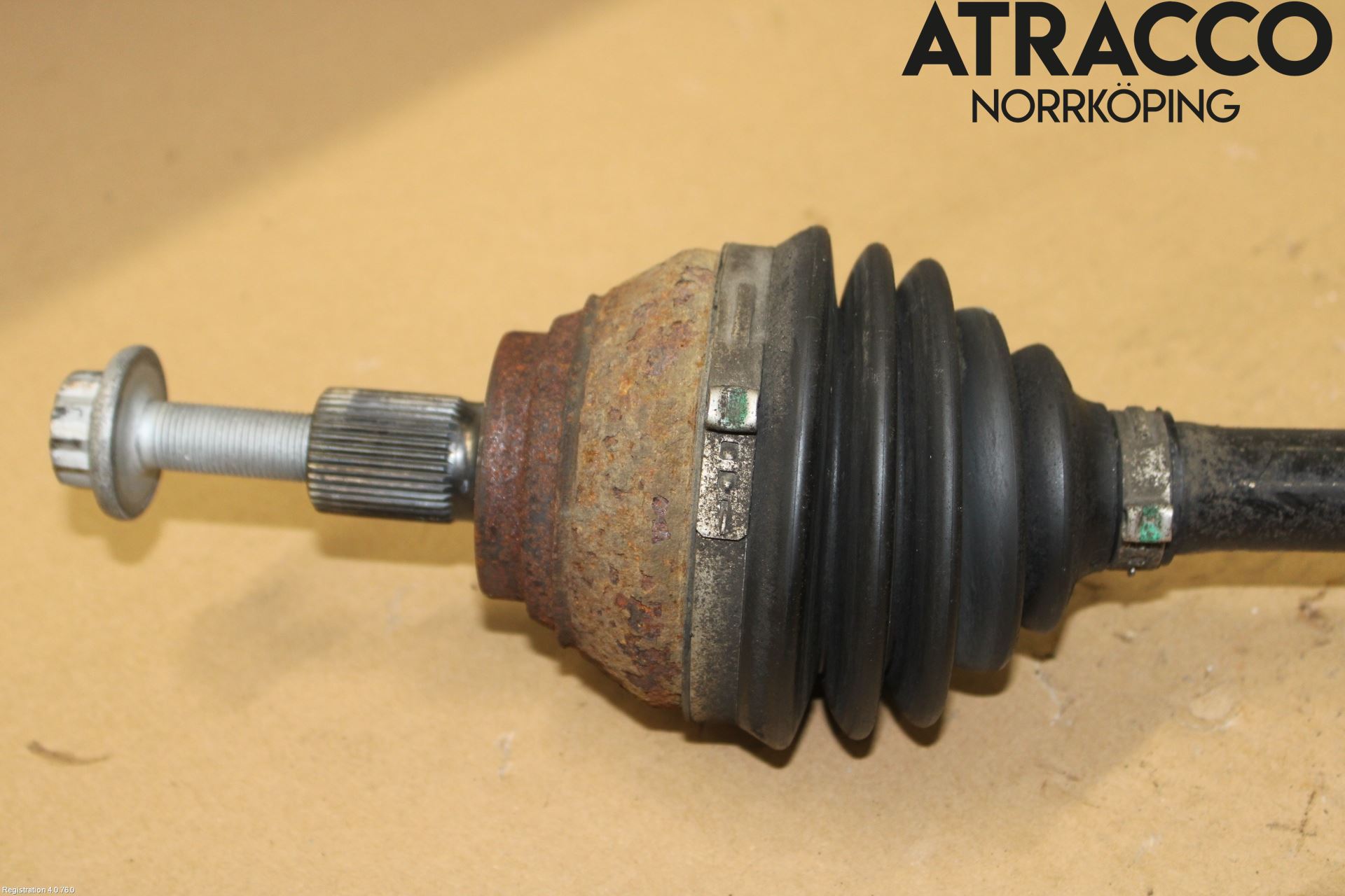 Audi Q2/SQ2 17- Drivaxel Fram Vänster