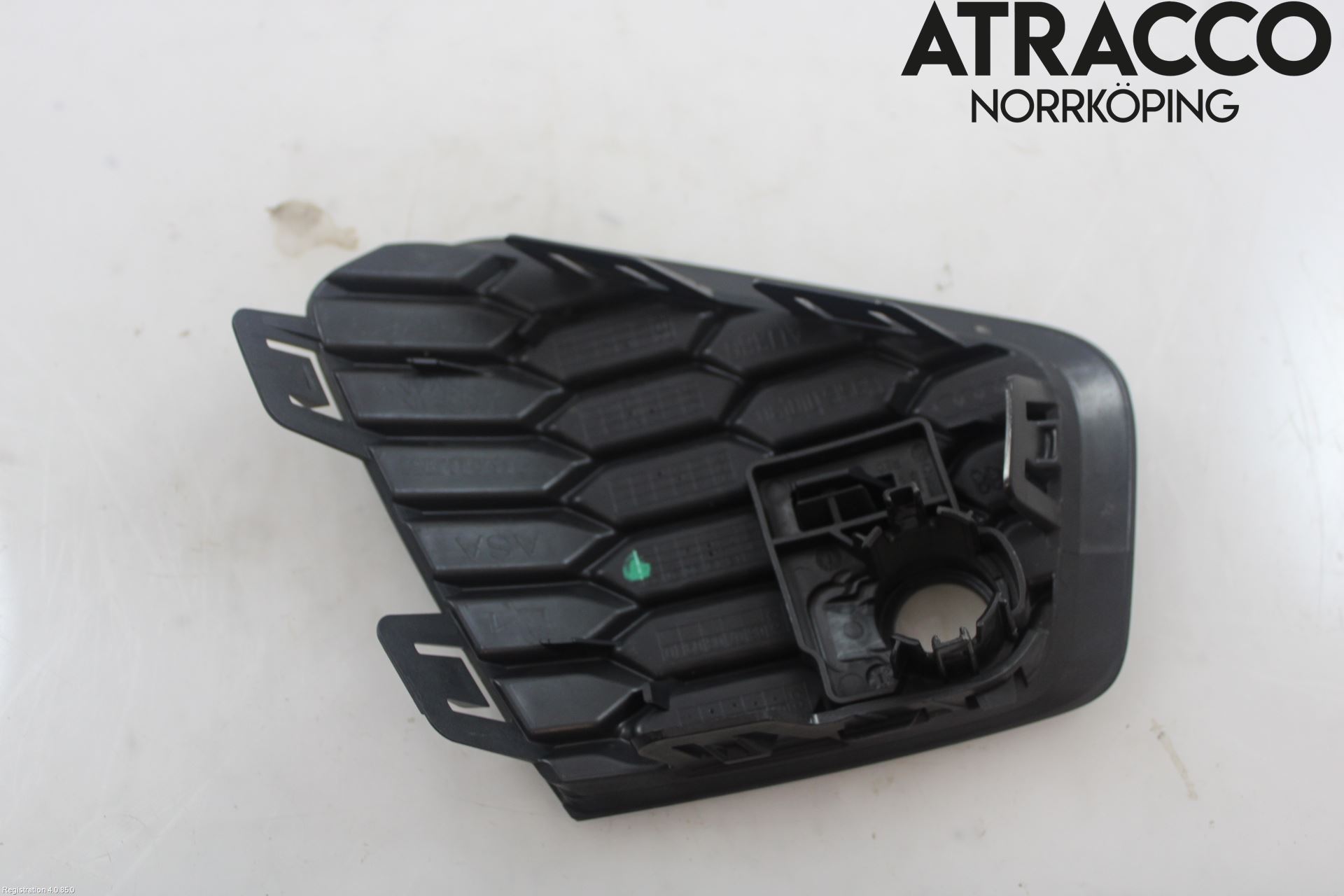 Audi A3/S3 8Y 21- Stötfångardel Bak Vä