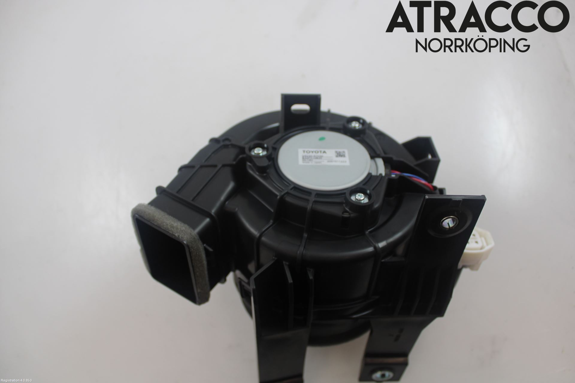 Toyota COROLLA 19- Kylfläkt El