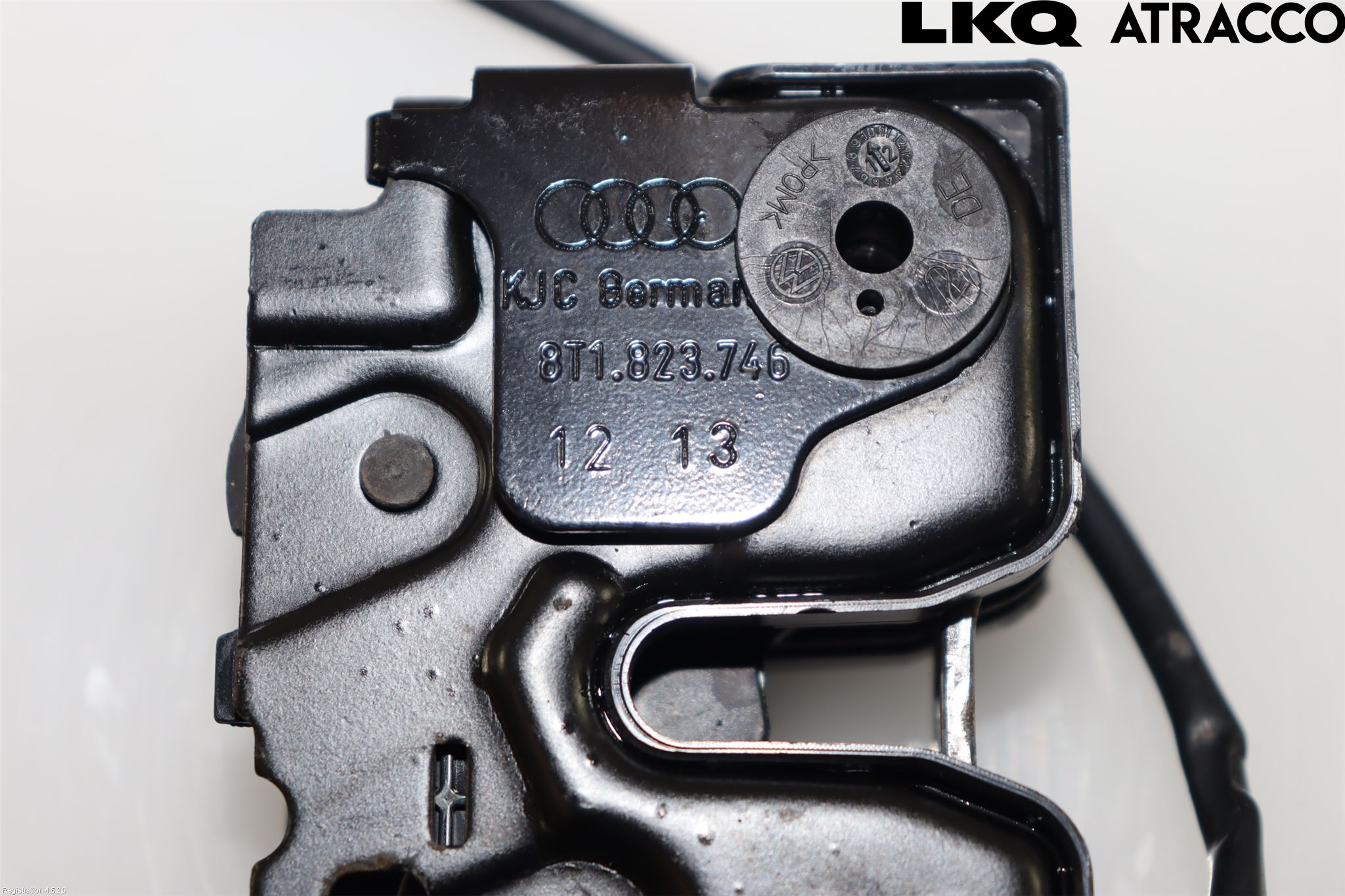 Audi A4 12-15 Huvlås