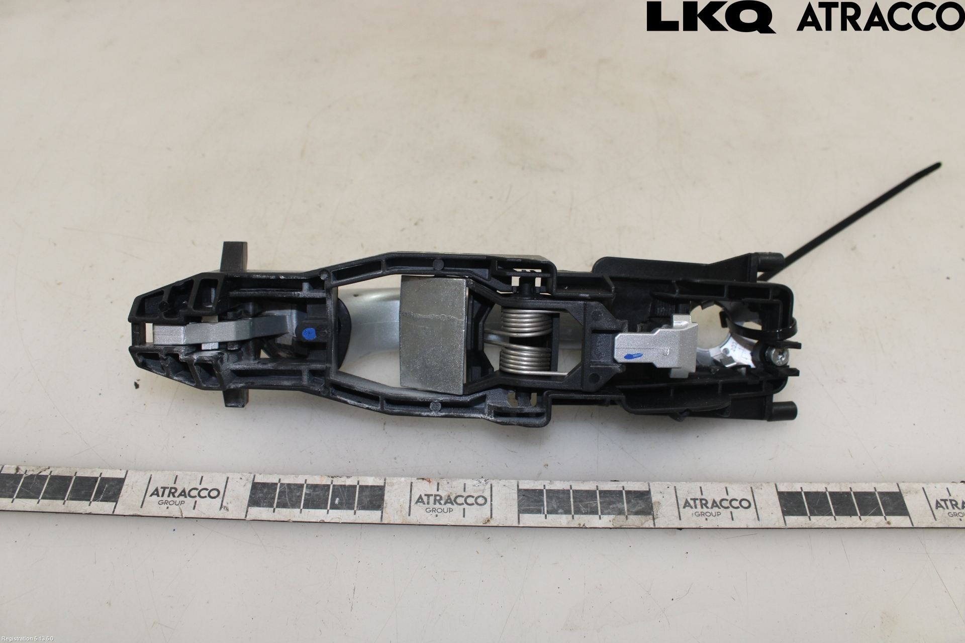 Mercedes-Benz MB CLK (C209) 02-09 Dörrhandtag Yttre Vä