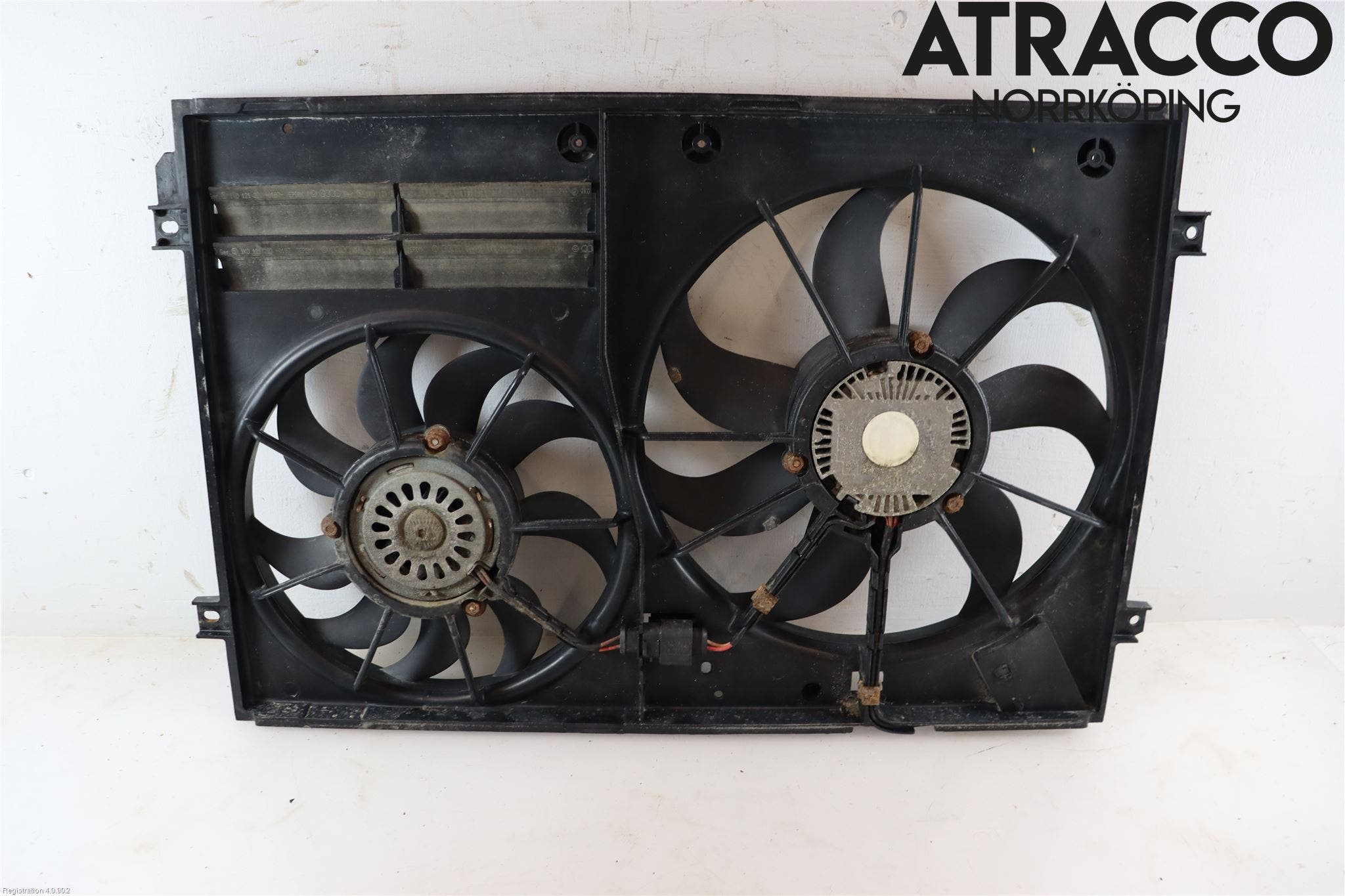 Volkswagen VW GOLF V 04-09 Kylfläkt El