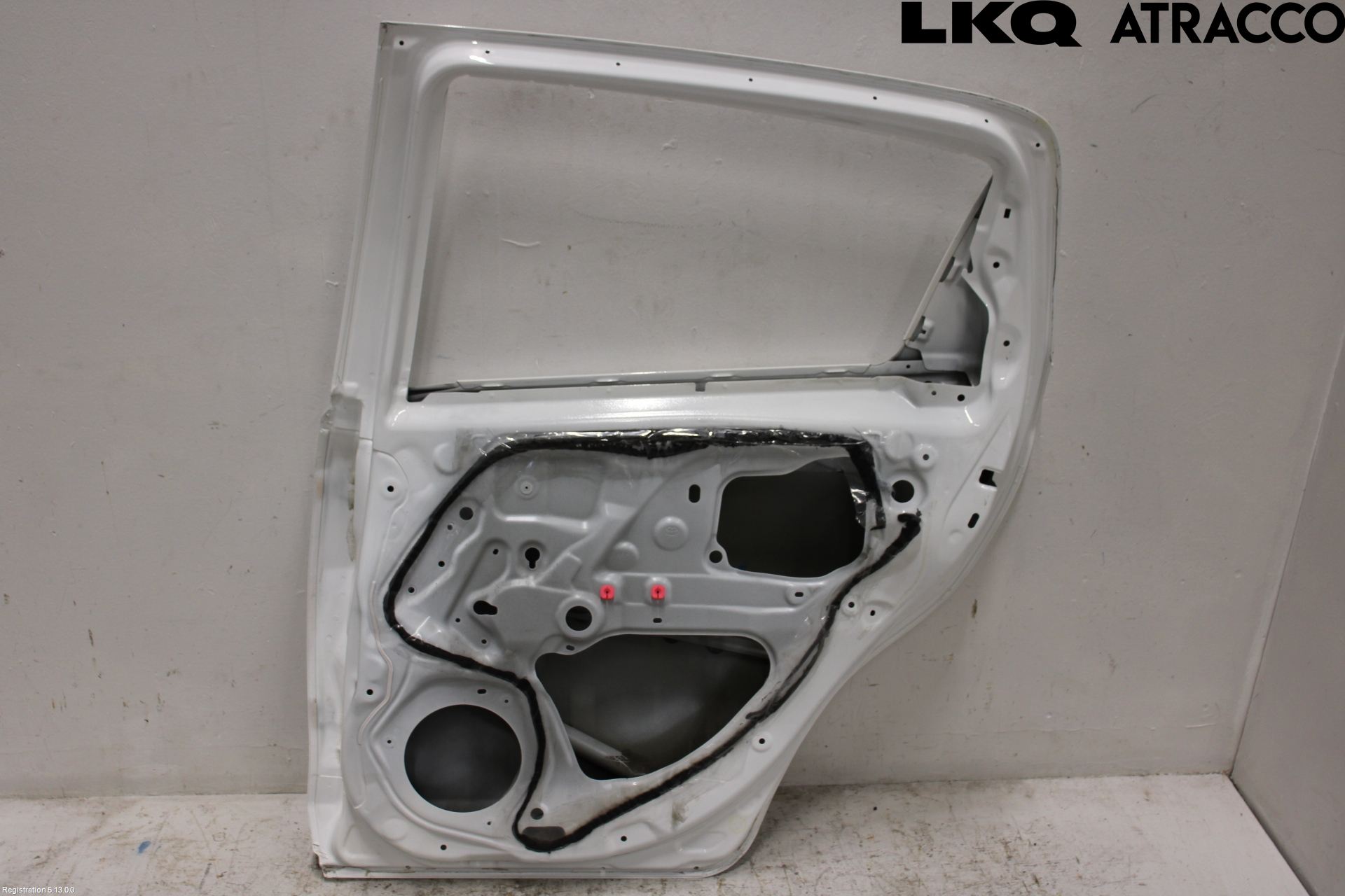 Toyota YARIS XP130 12-14 Dörr Bak Höger