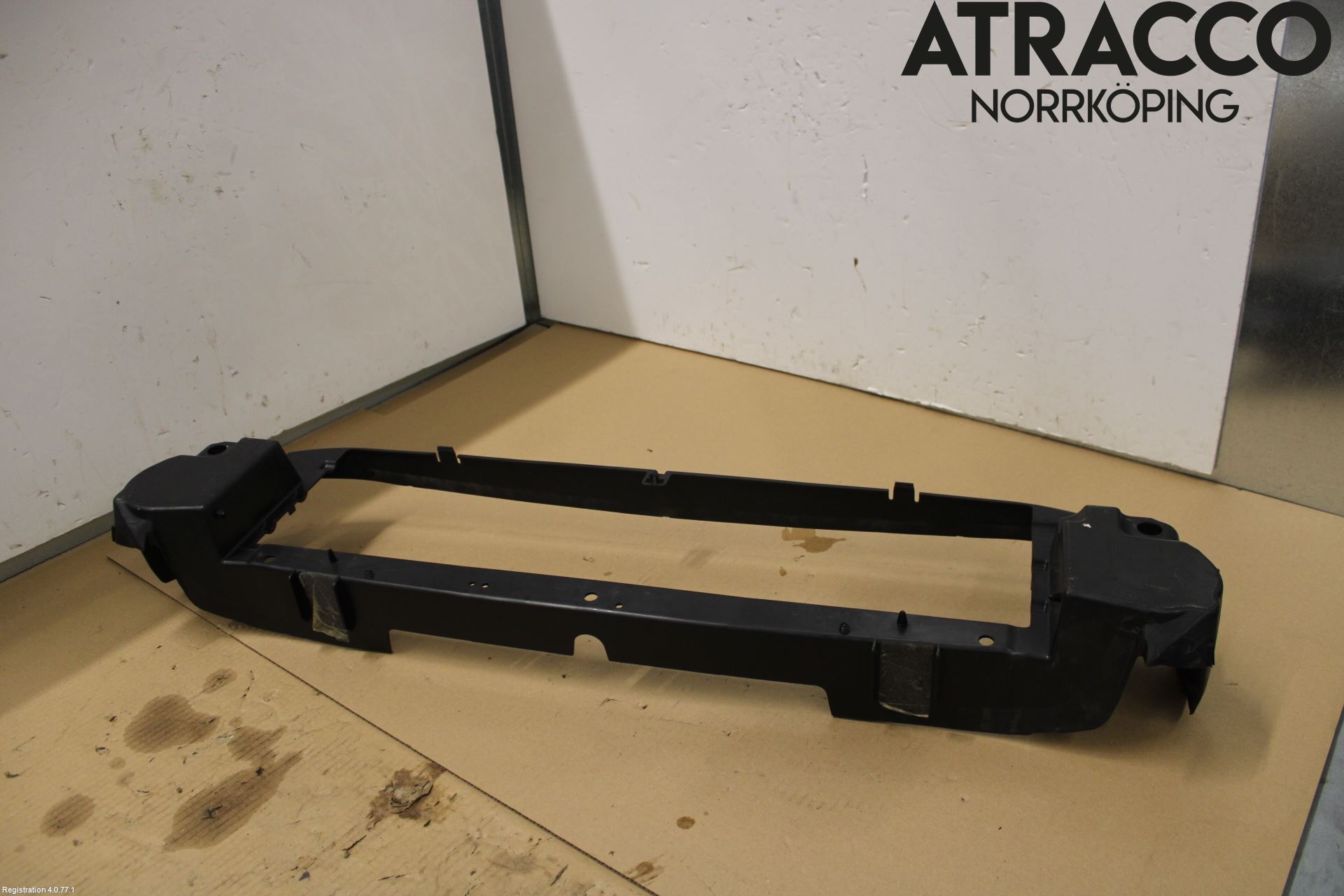 Jaguar E-PACE 17- Deflektor Plåt-Plast Kylning