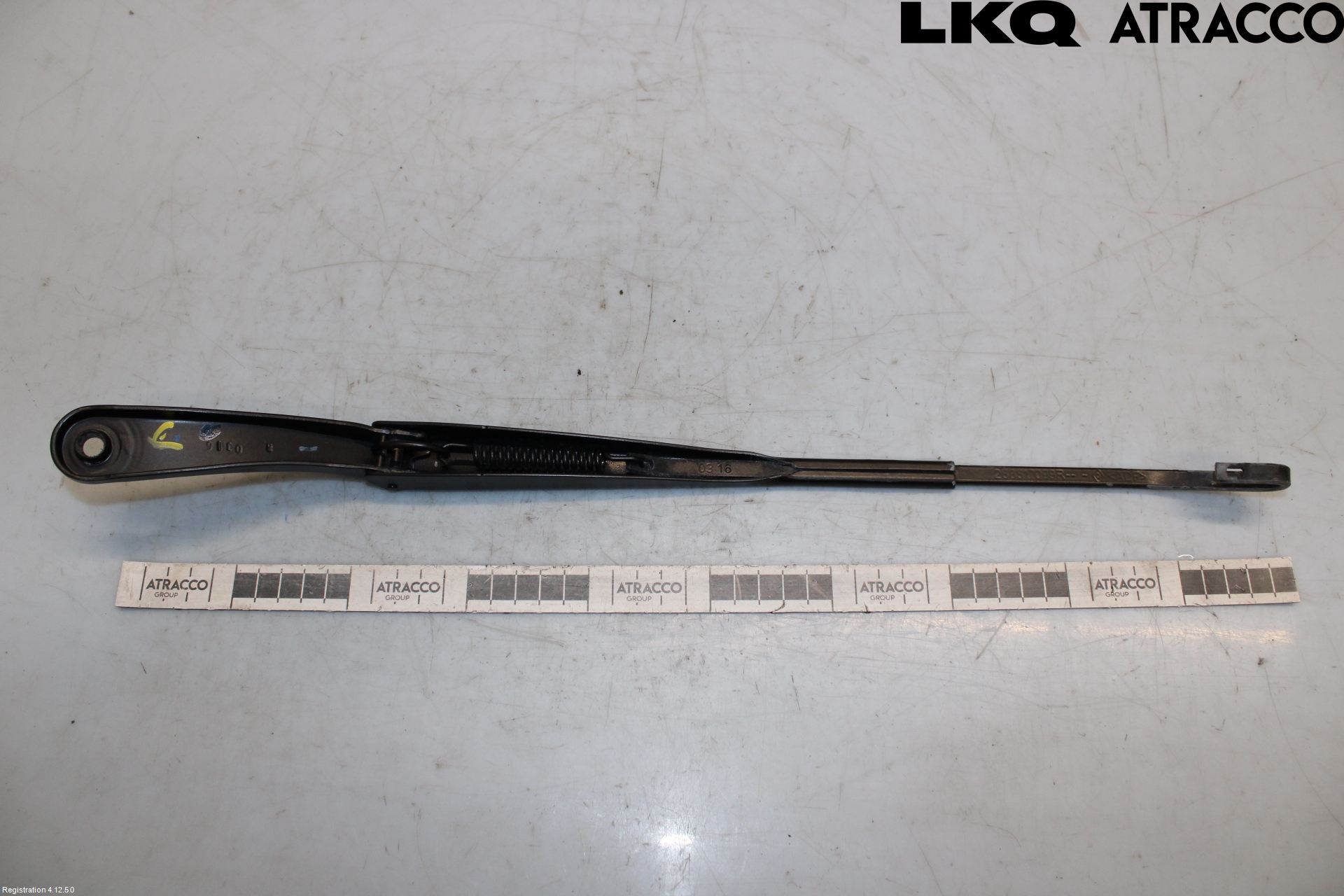 Dacia DUSTER 10-17 Torkararm Armar Vindruta