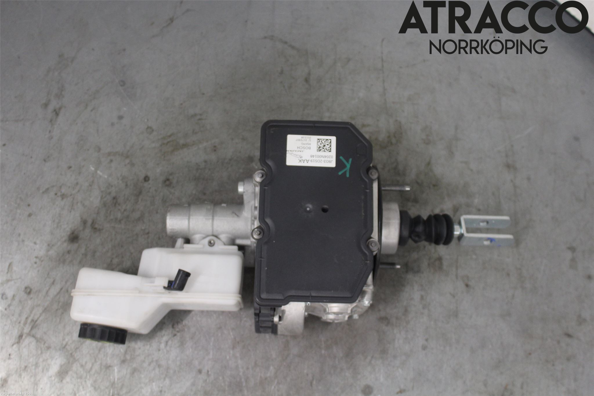 Jaguar I-PACE 18- Broms Huvudcylinder