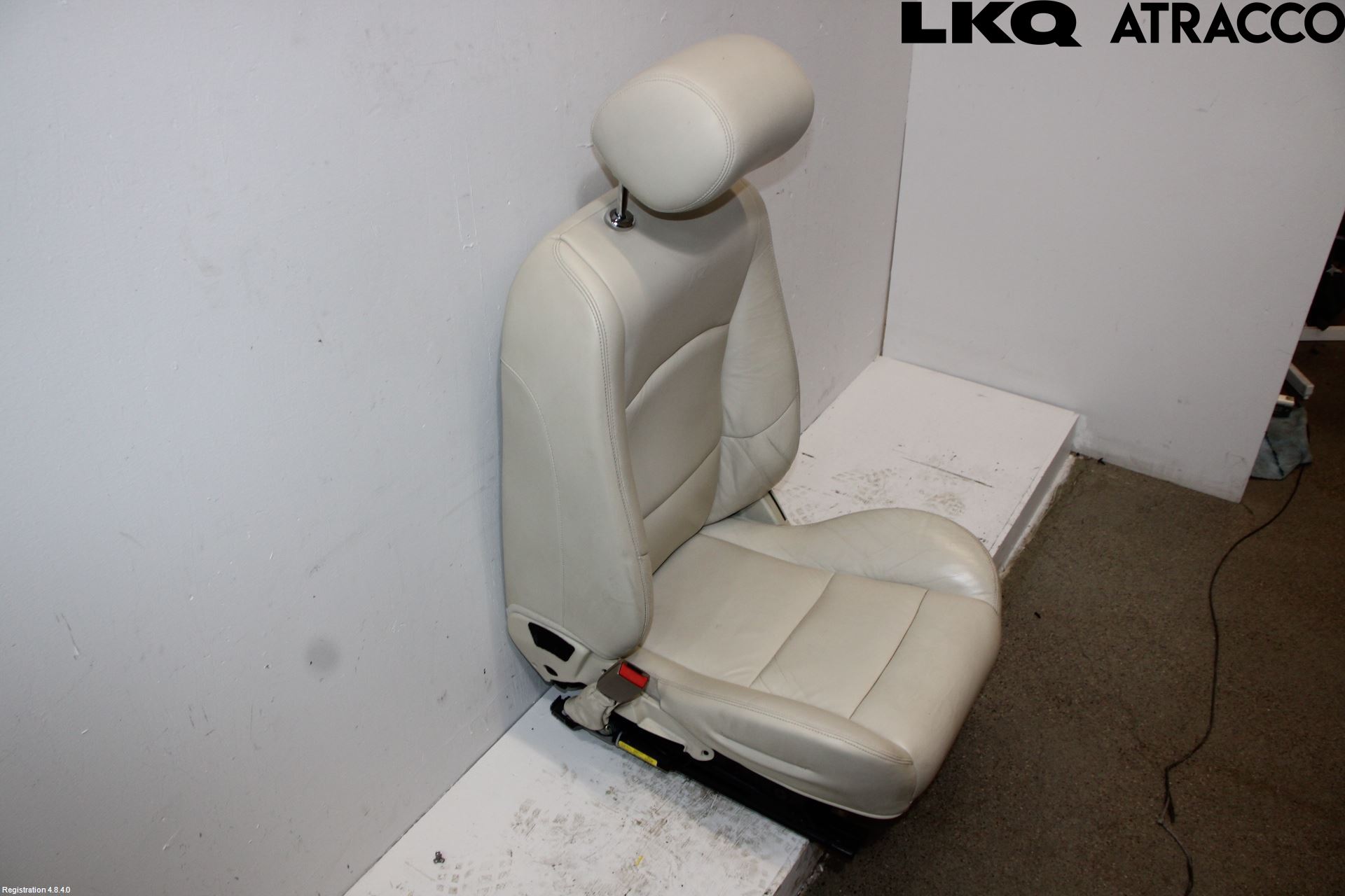Jaguar XJ X350        03-09 Inredning Stol Fram Vä