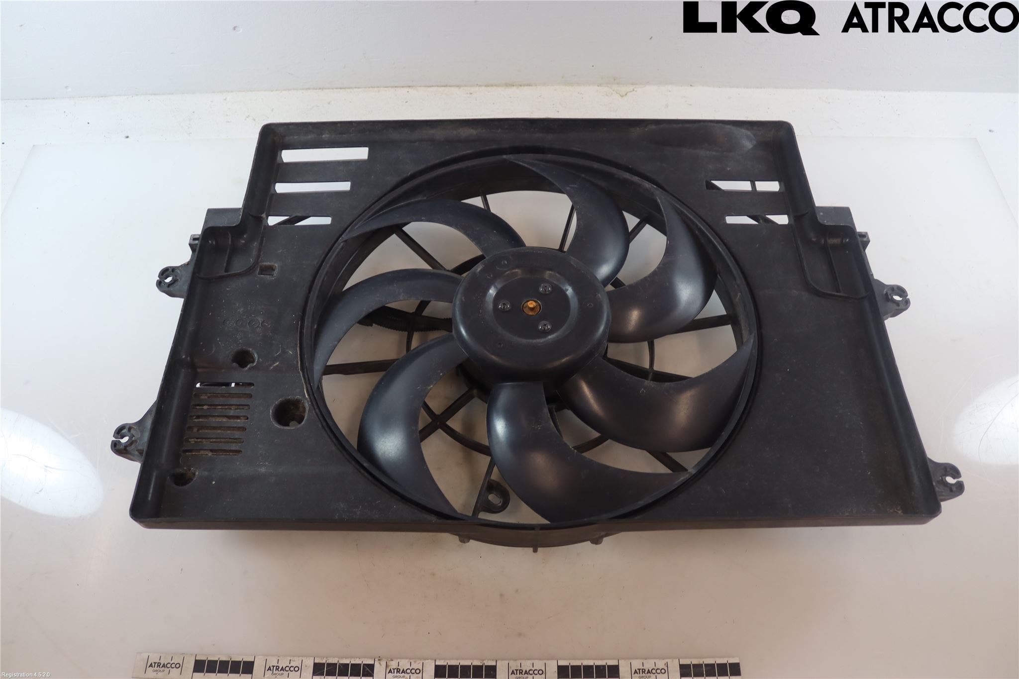 Hyundai KONA/ELECTRIC OS 18-23 Kylfläkt El