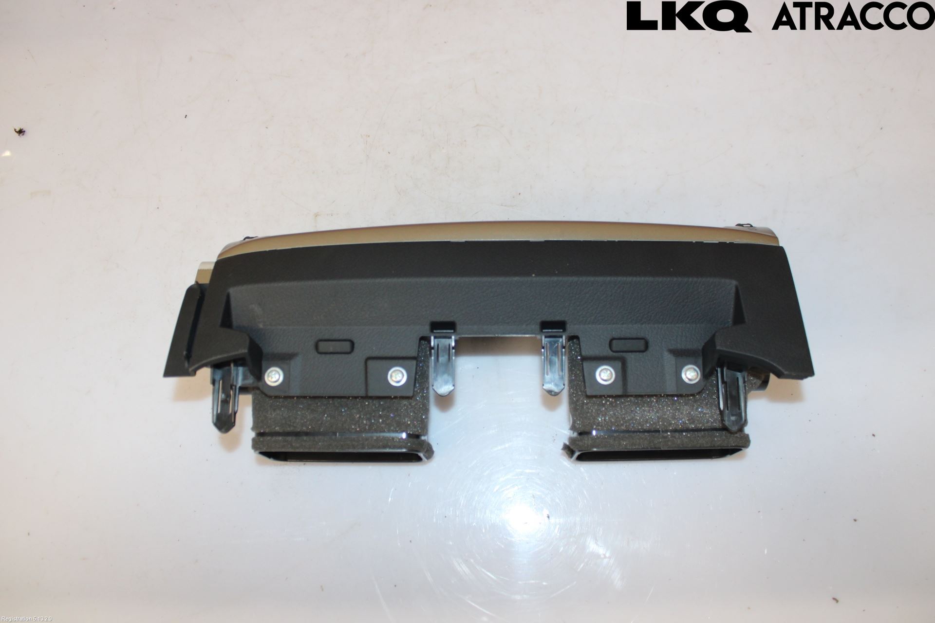 Lexus IS 250/350 14-20 Defrosterkanal-Munstycke