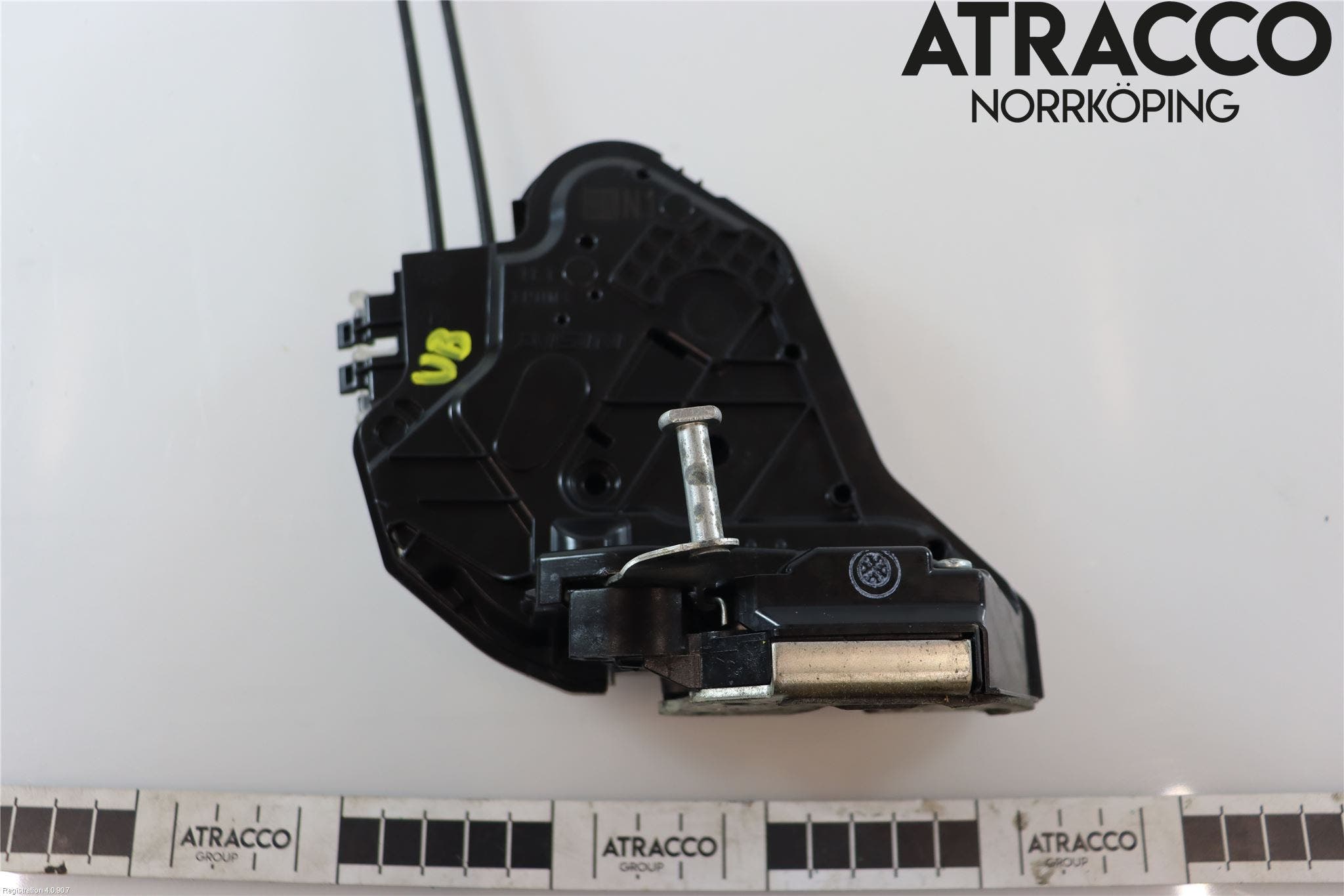 Peugeot 108 15-22 Låskista-Dörrlås