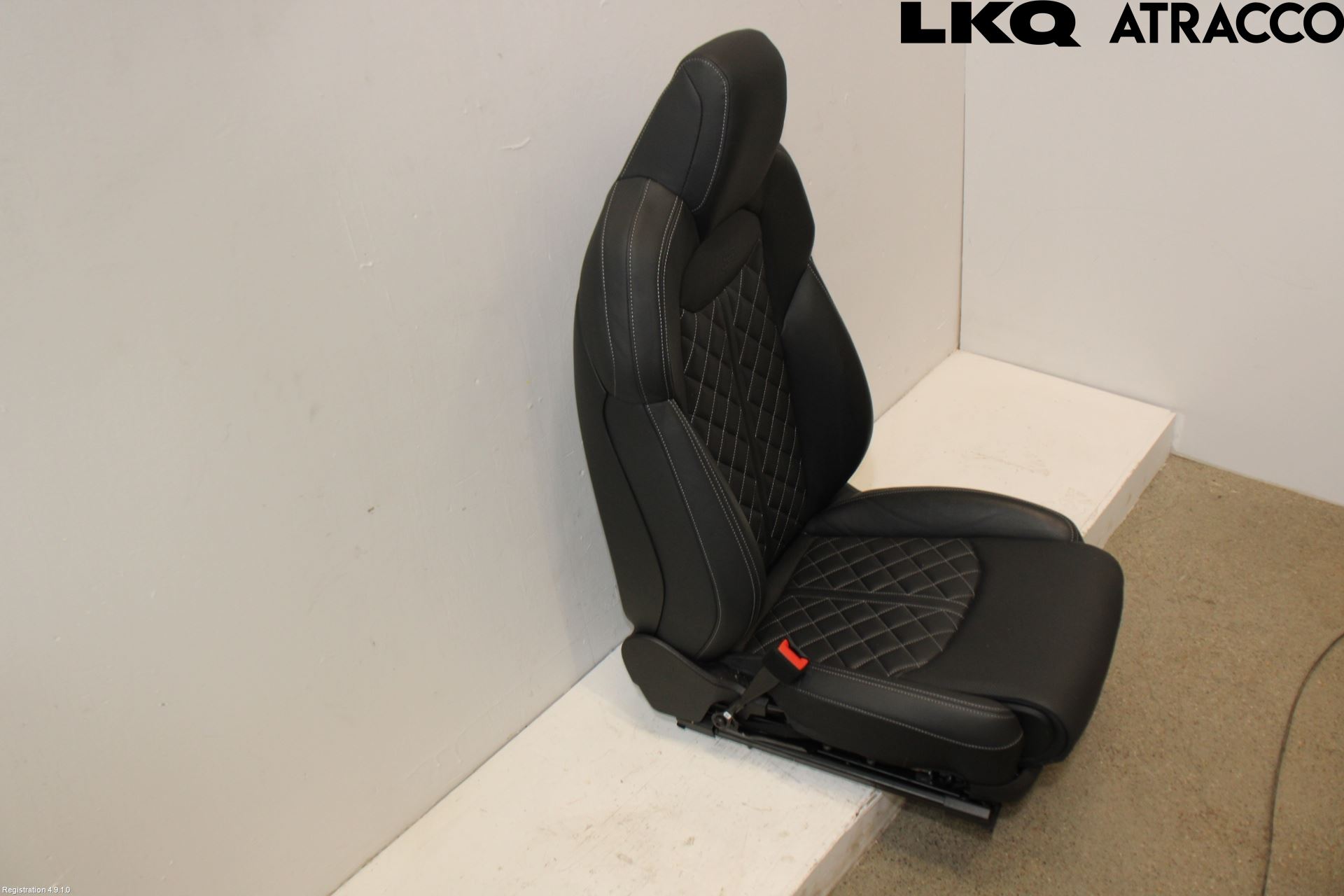 Audi Q7/SQ7 Inredning Stol Fram Vä